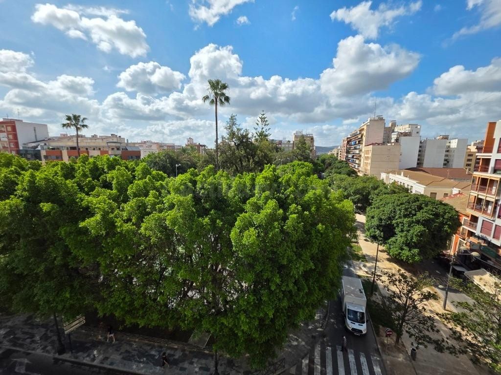 ESPECTACULAR VIVIENDA EN EL CENTRO DE ORIHUELA