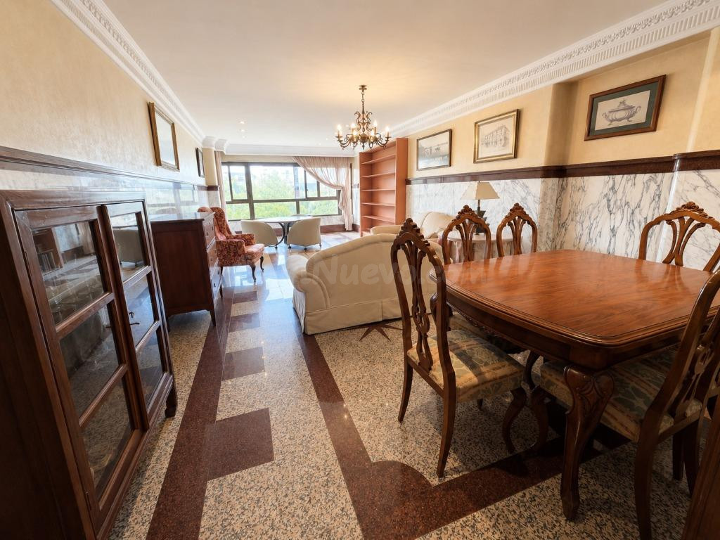 ESPECTACULAR VIVIENDA EN EL CENTRO DE ORIHUELA - foto 4