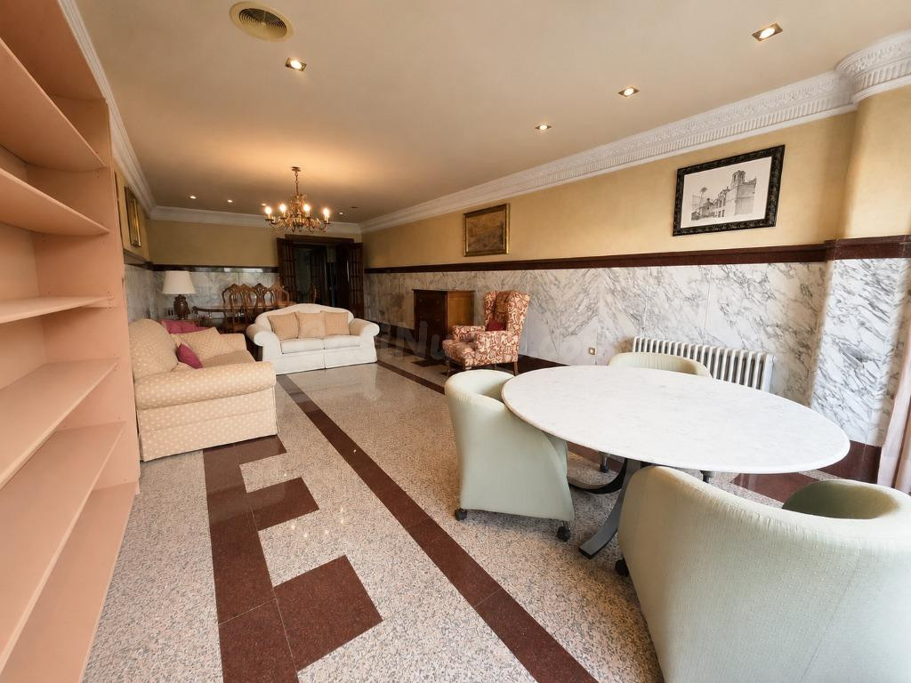 ESPECTACULAR VIVIENDA EN EL CENTRO DE ORIHUELA - foto 5