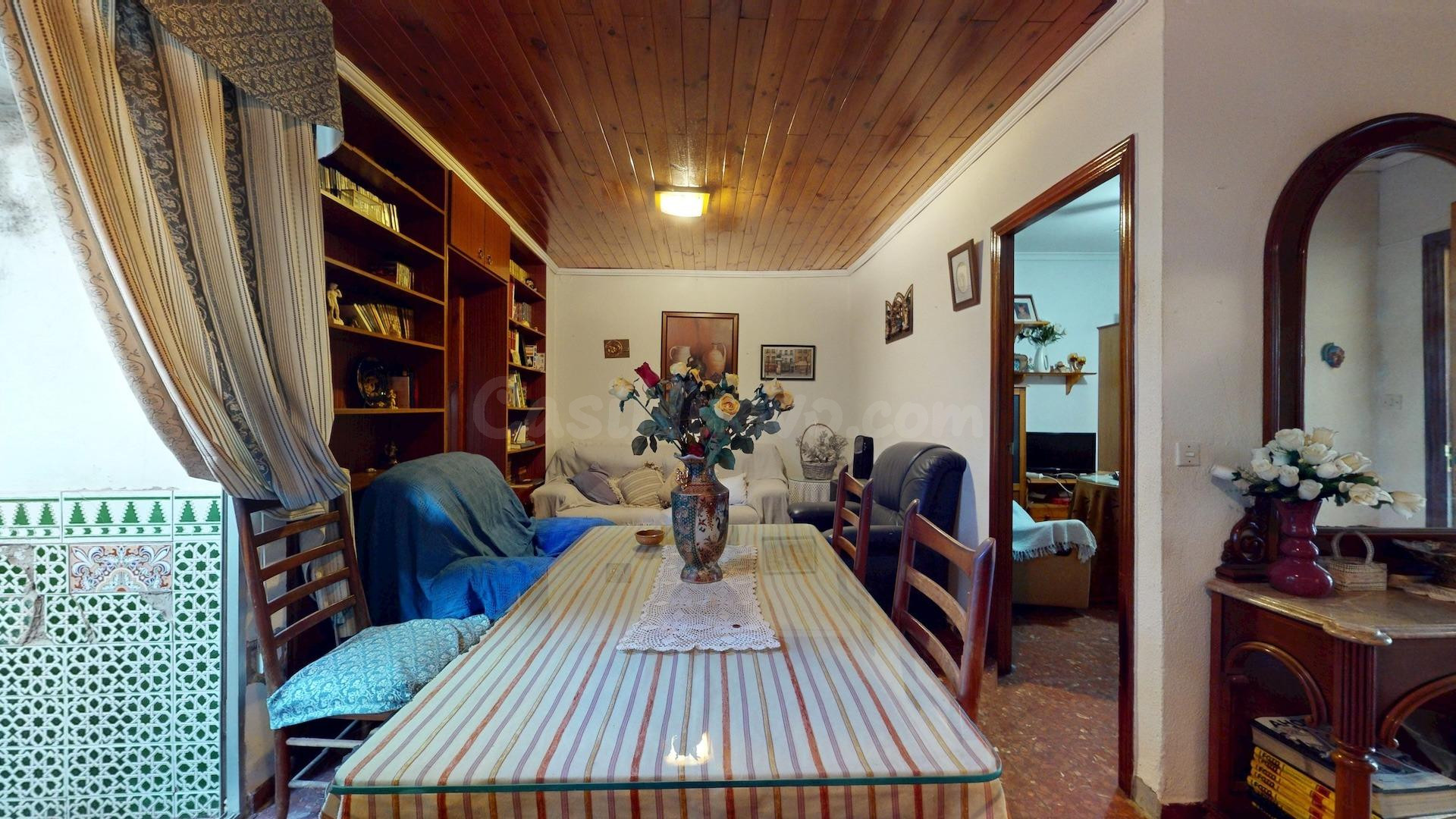 ¡NUEVA EXCLUSIVA! - CASA EN ZONA BAJACAMPO DE LA VERDAD - foto 5