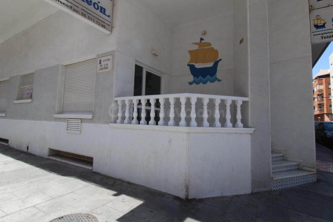 OPORTUNIDAD EN AV. HABANERAS TORREVIEJA - foto 4