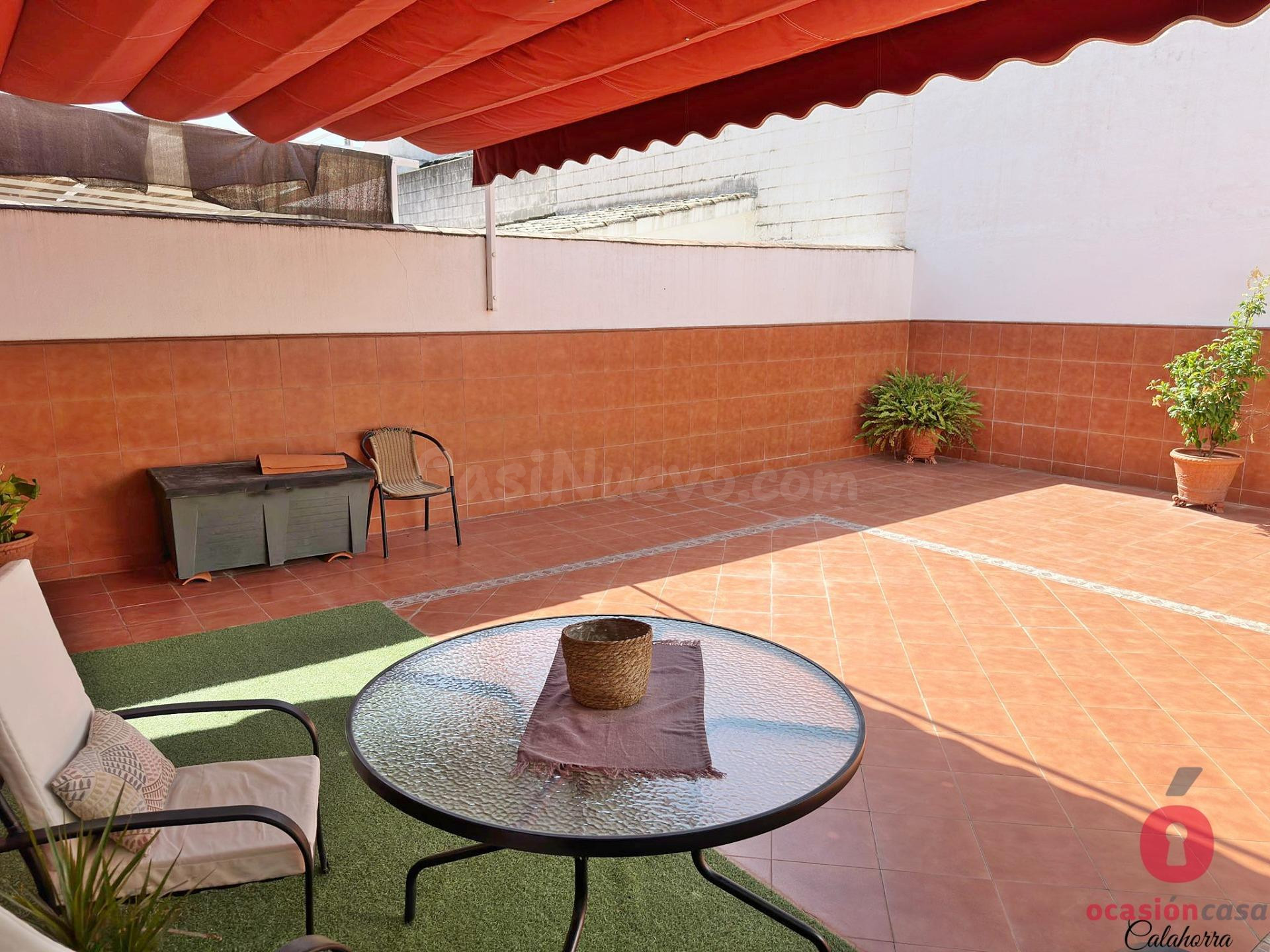 CASA PARA ENTRAR A VIVIR - 4 habitaciones - POLÍGONO GUADALQUIVIR - foto 5
