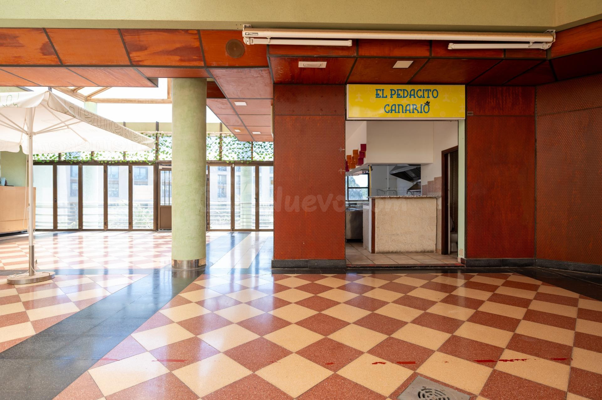 Local en Planta Alta del CC Varadero – Meloneras - foto 2