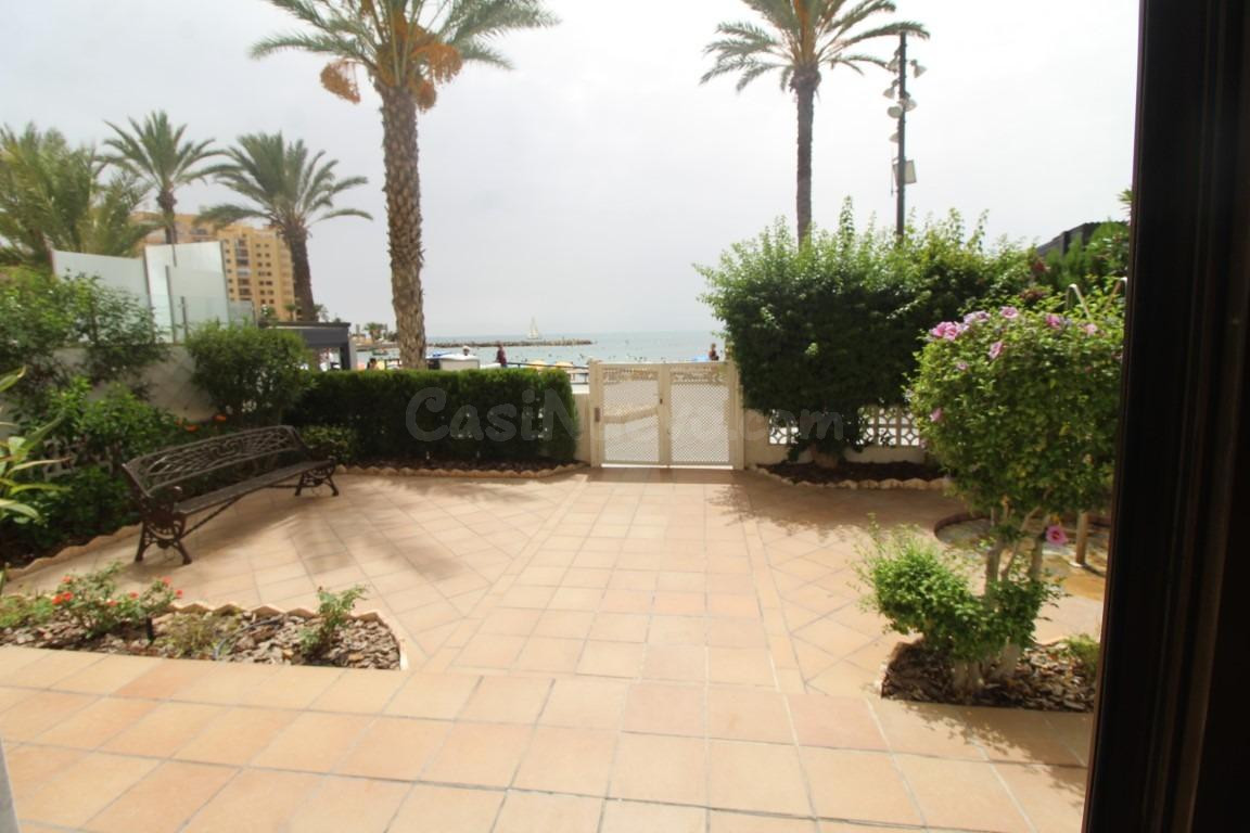 VIVIENDA CON VISTAS AL MAR EN TORREVIEJA