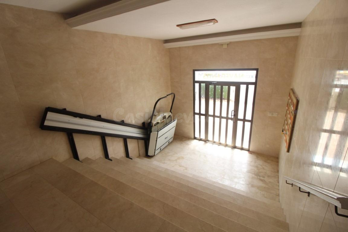 VIVIENDA CON VISTAS AL MAR EN TORREVIEJA - foto 4