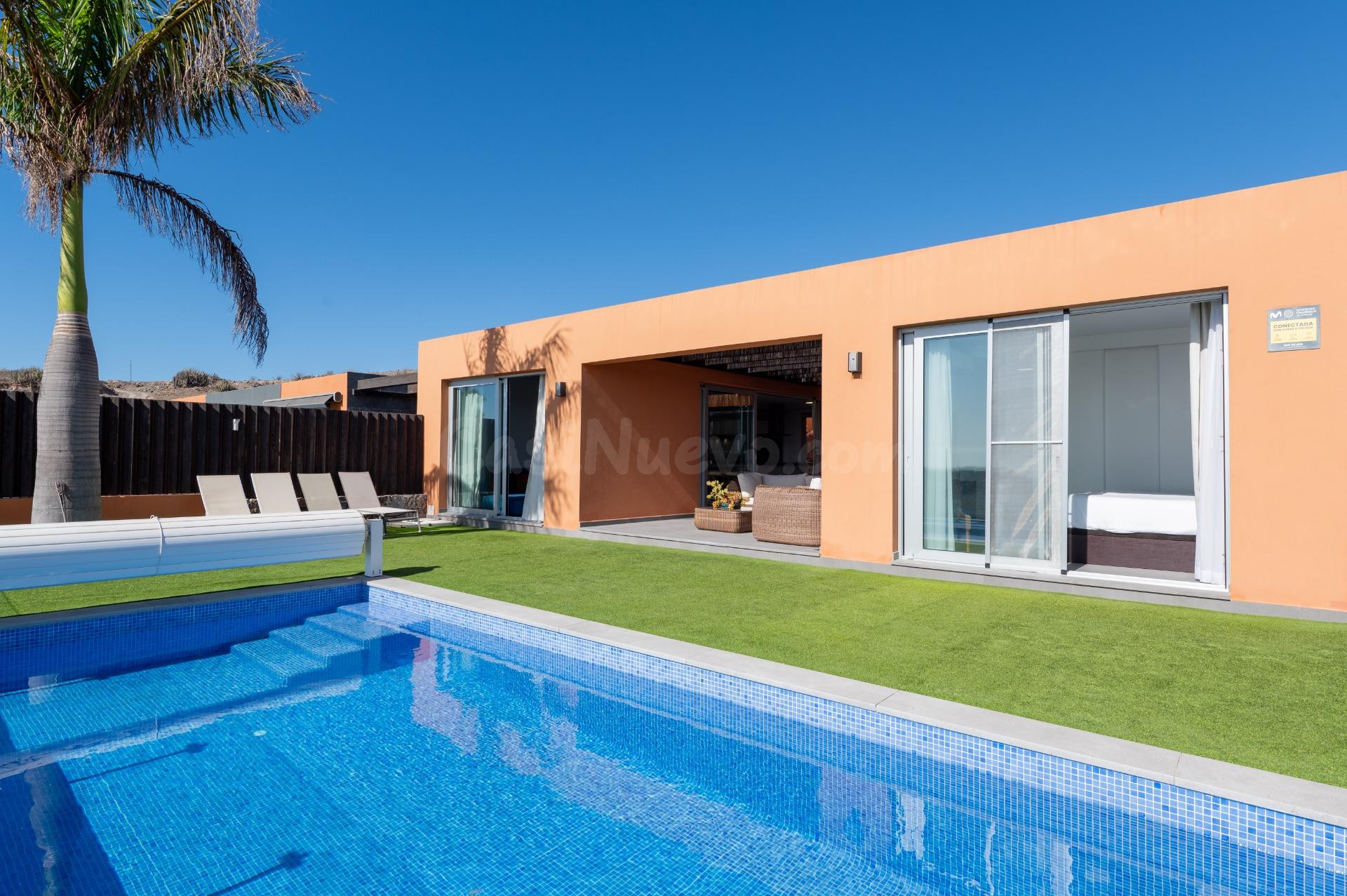 Casa con piscina y preciosas vistas al golf en Salobre Golf