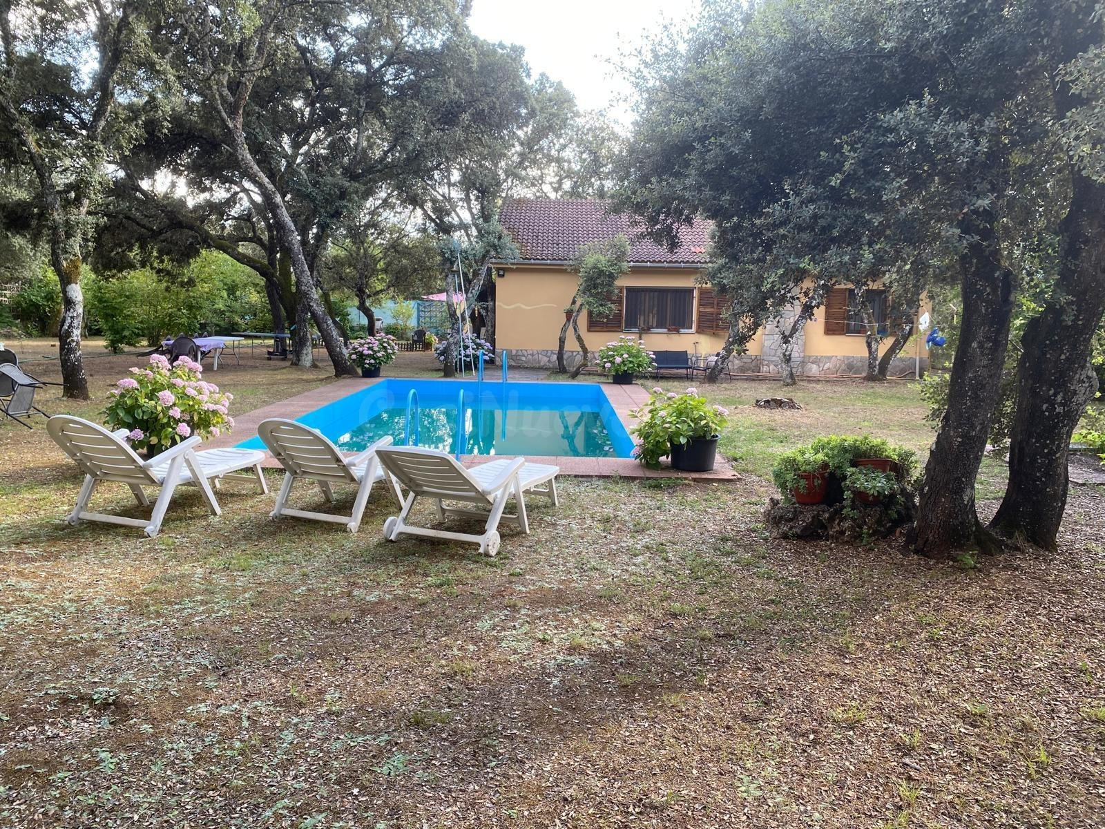 VENTA: Casa con Terreno y Piscina en Cueto. - foto 5