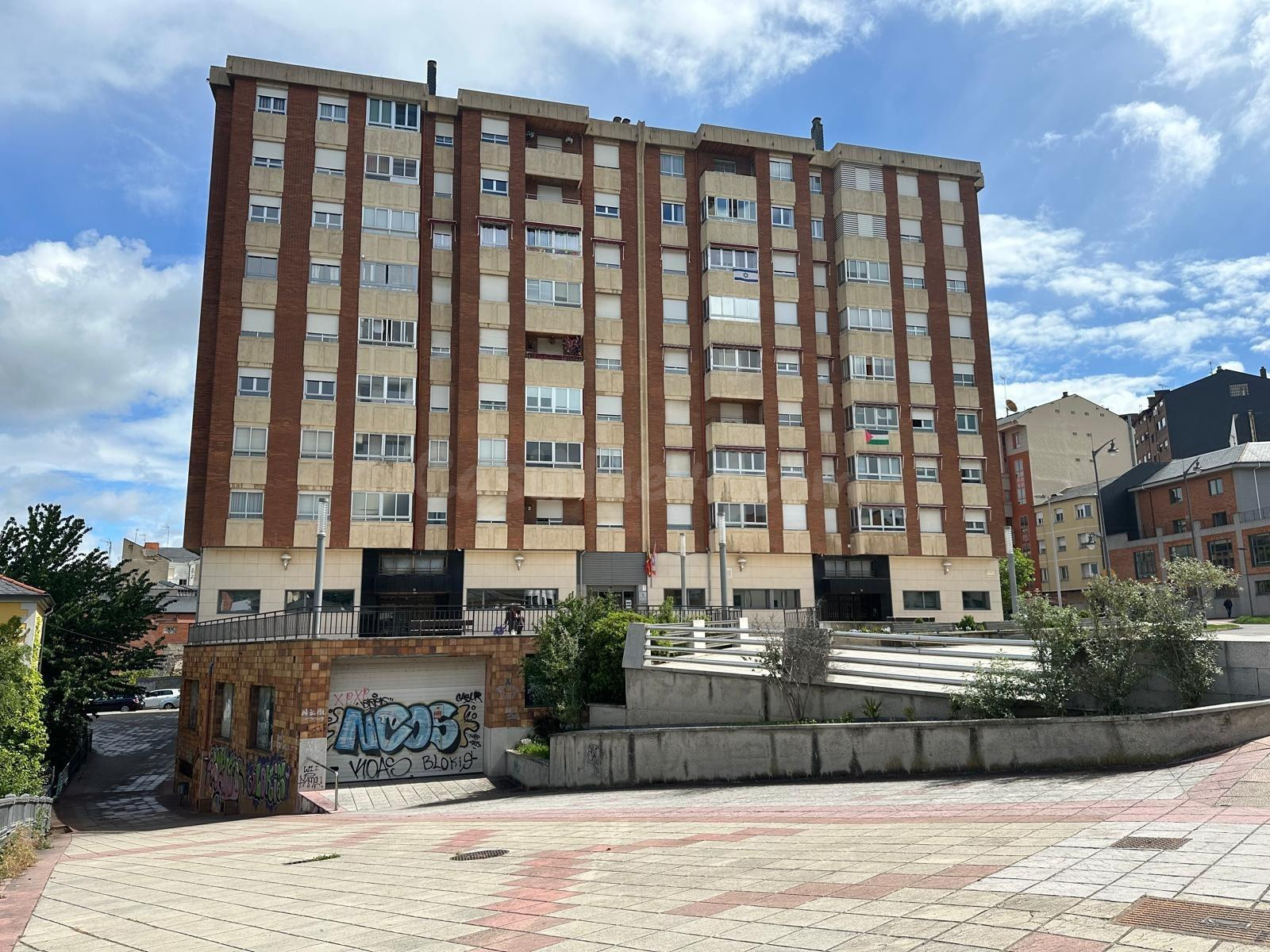 VENTA: Amplio y luminoso piso en Ponferrada
