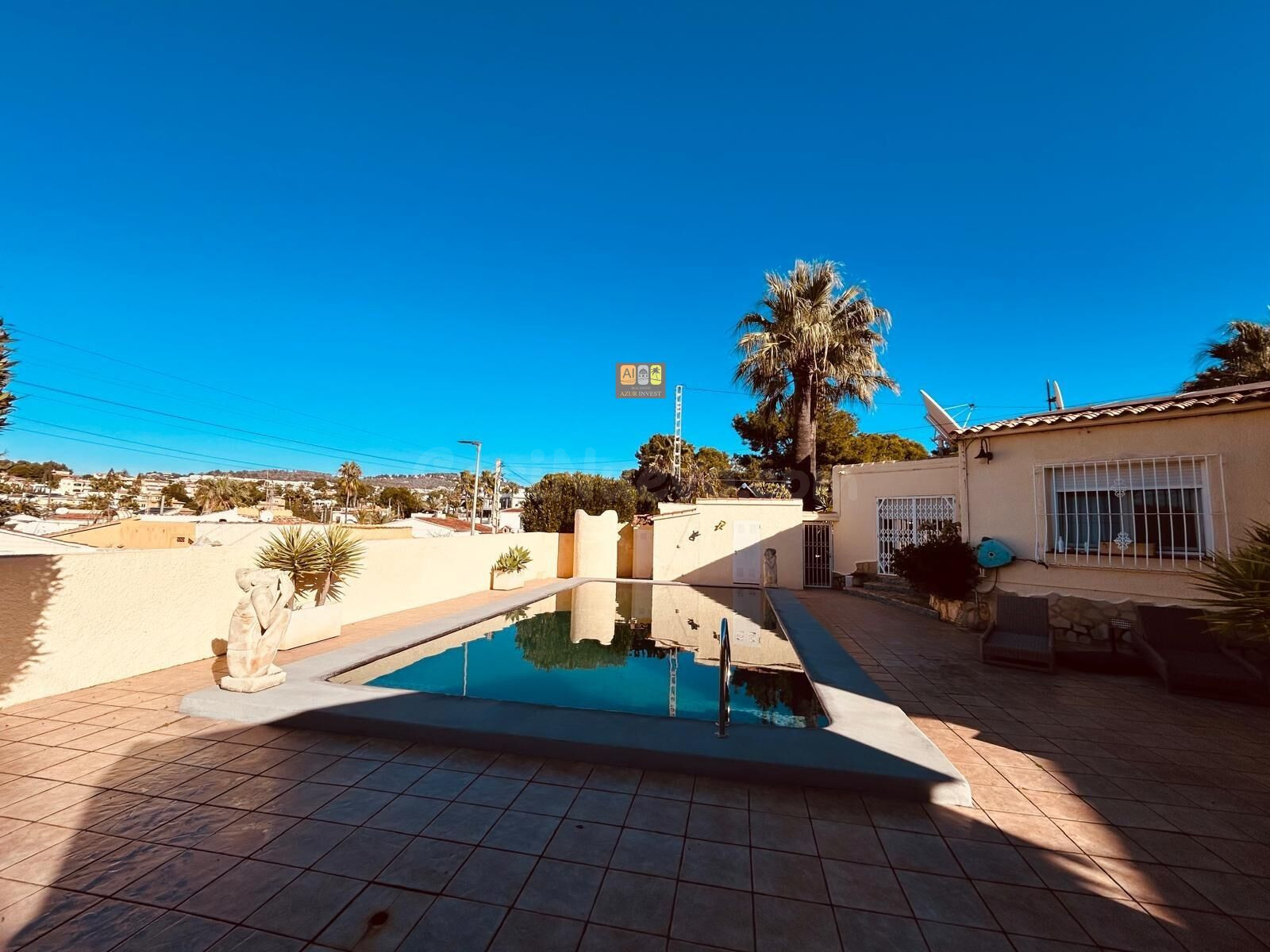 Chalet independiente con piscina privada en Calpe – Calle Los Pinos