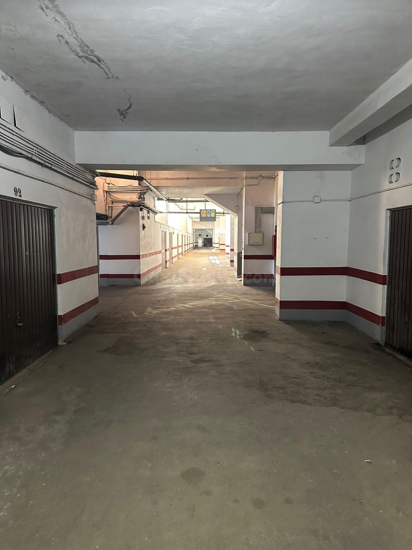 Venta de garaje cerrado doble en Benidorm