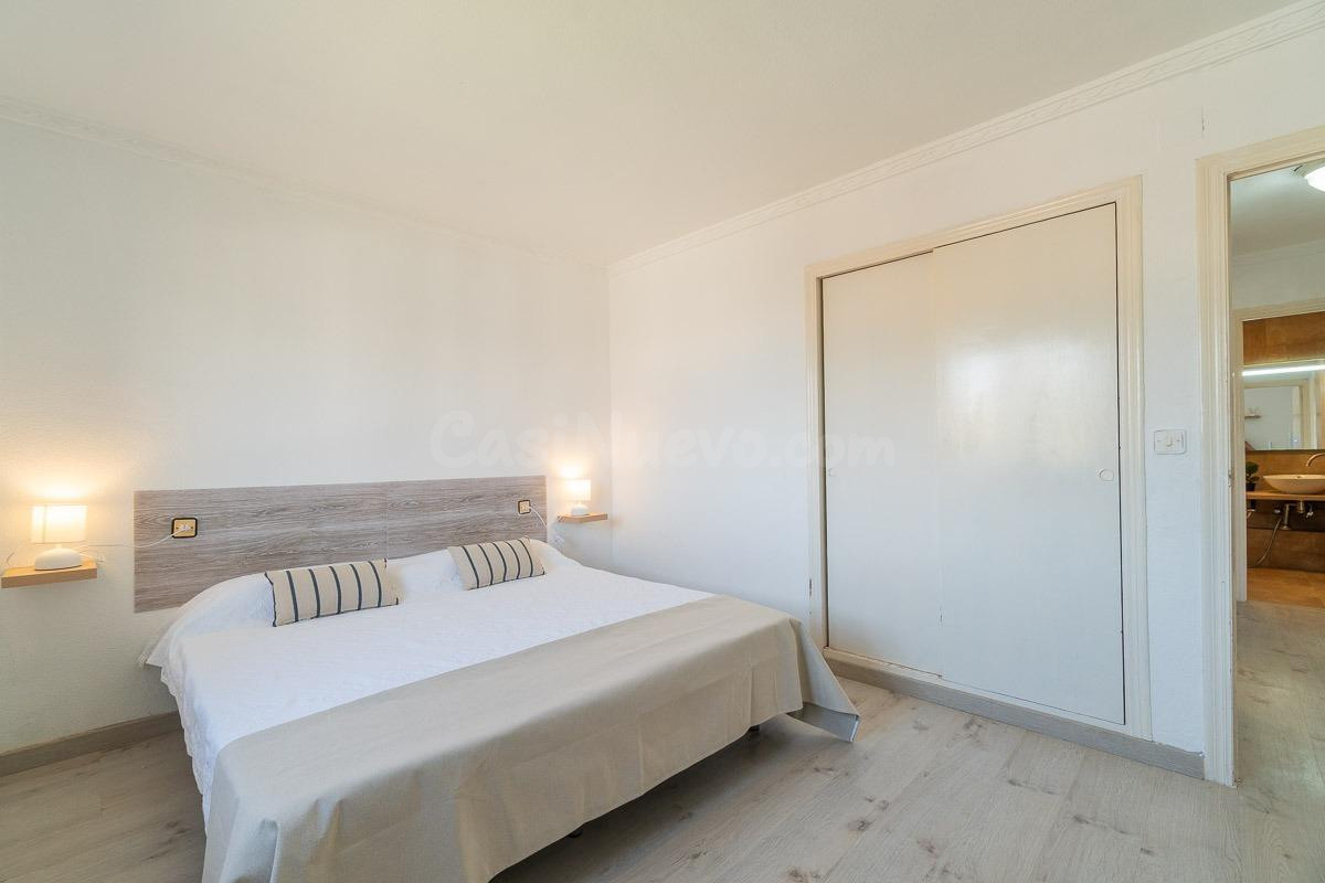 Apartamento en Punta Prima con vistas al mar - foto 3