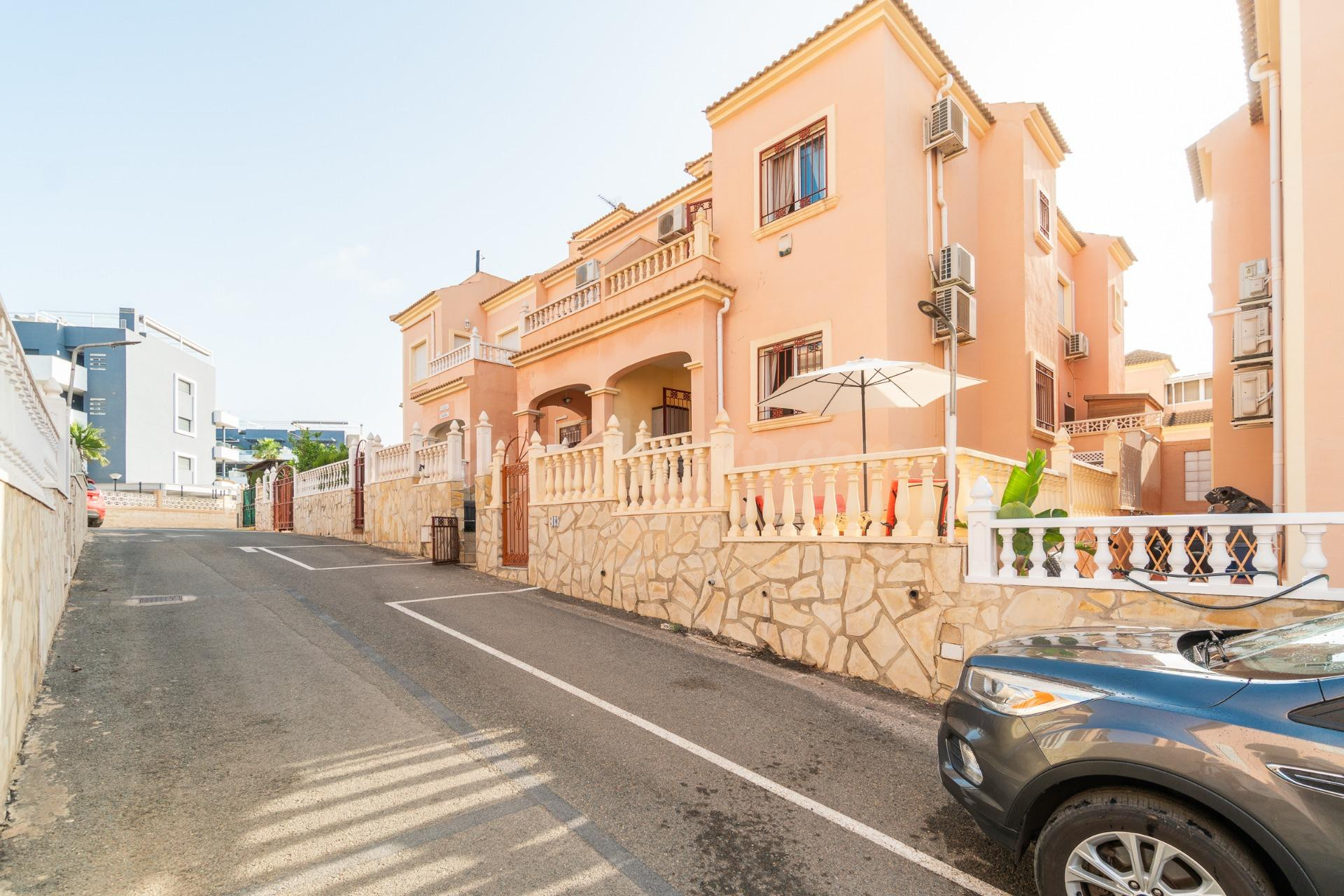 Adosado de 3 dormitorios en Playa Flamenca