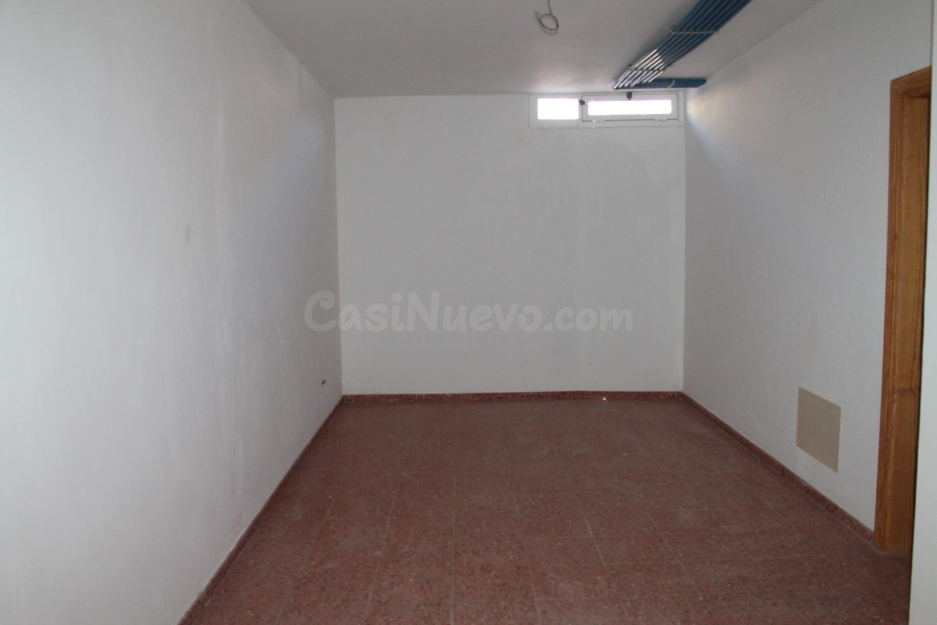 Local en planta semisótano en La Herradura, Telde - foto 4
