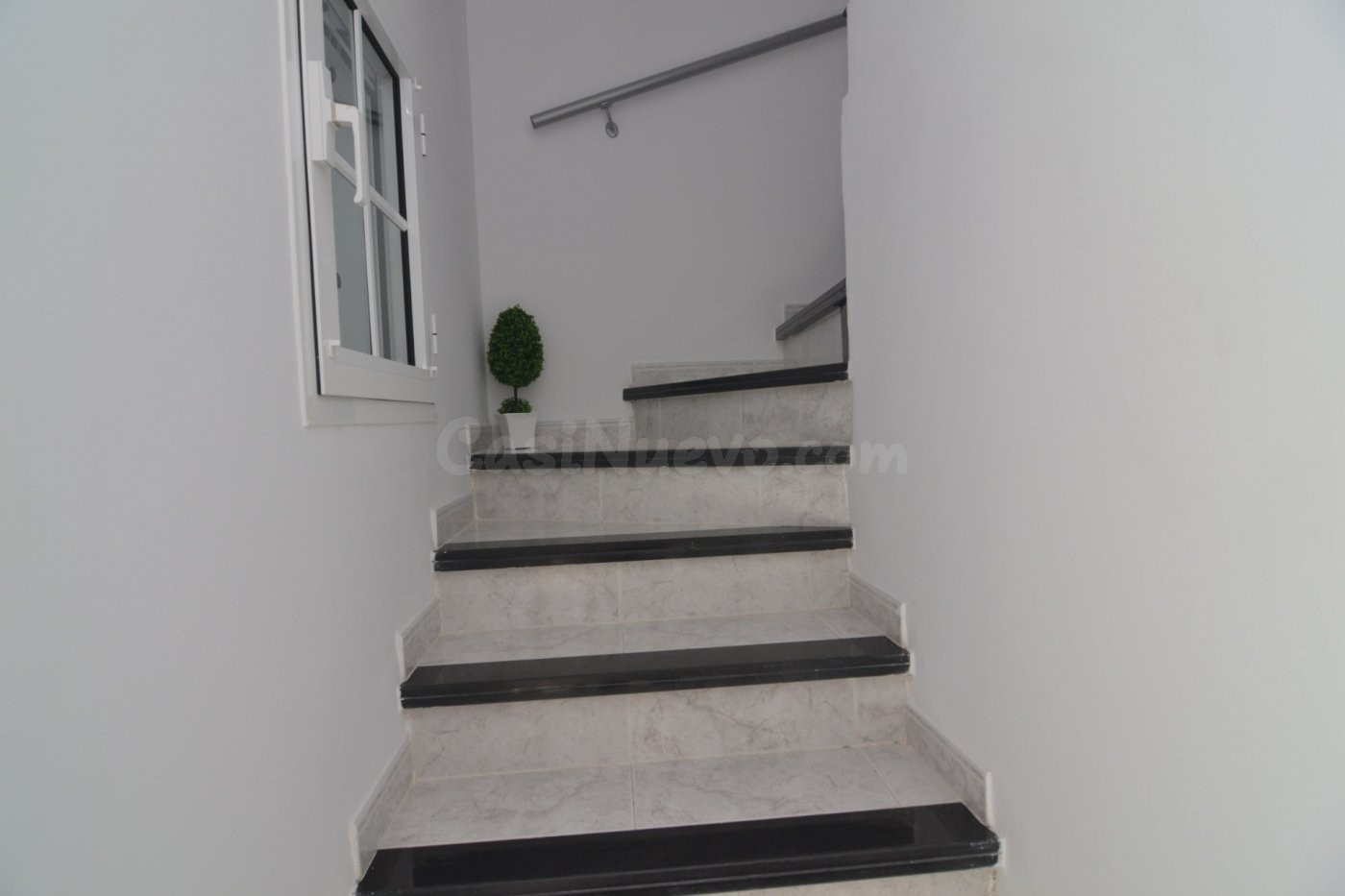 Hermosa Casa reformada en Sonnenland - foto 2