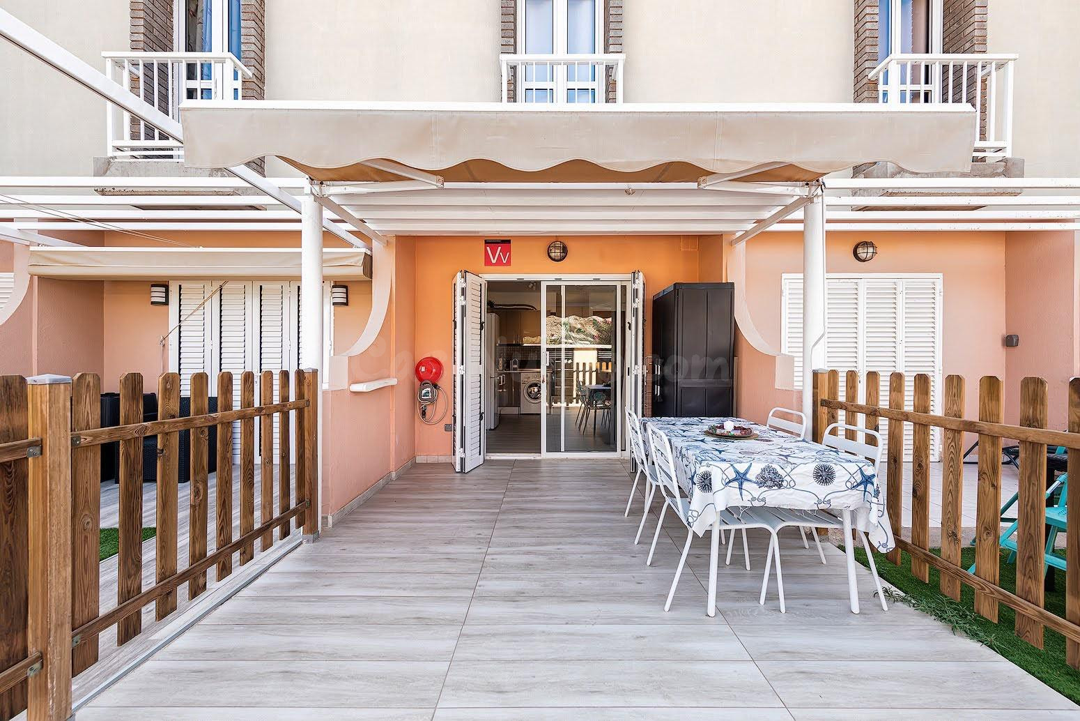 Bonito Bungalow Reformado en Campo Internacional, Maspalomas - foto 2