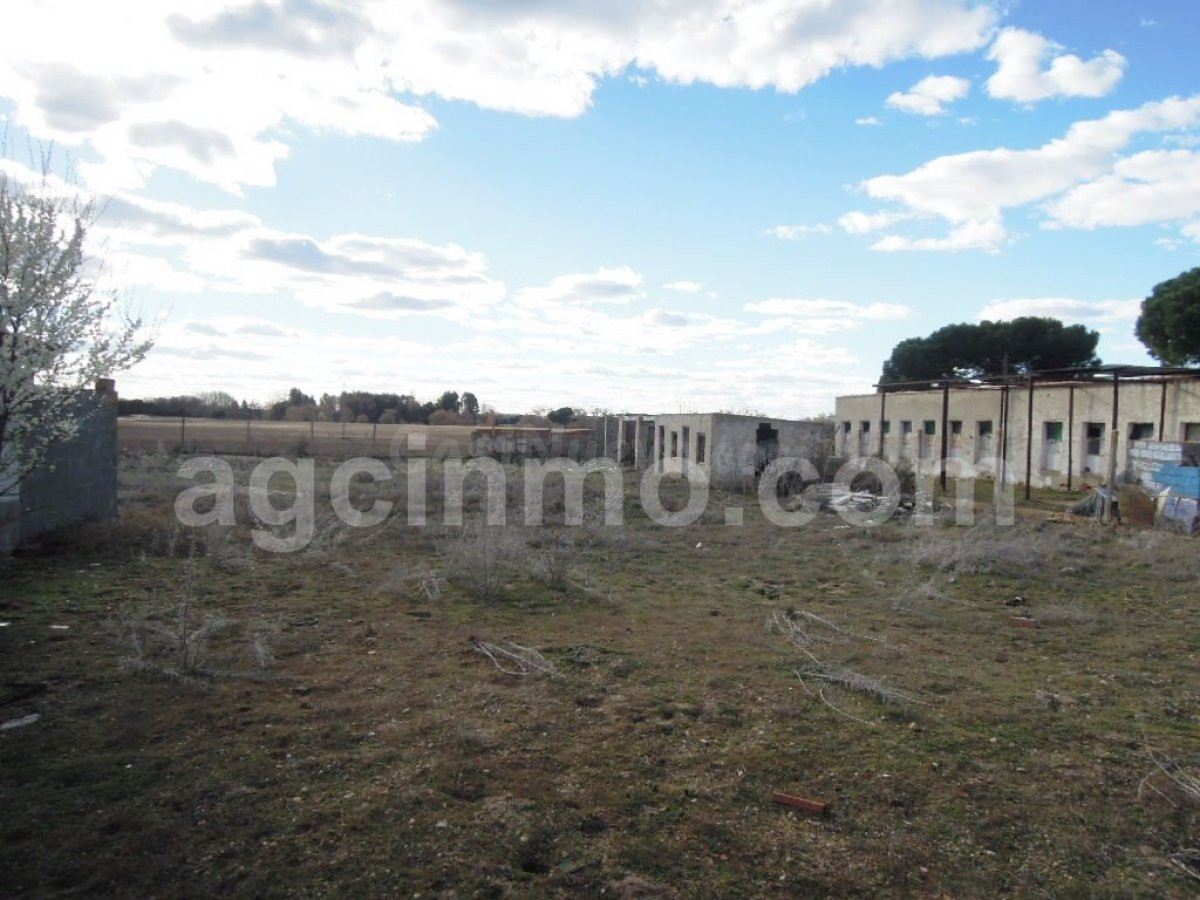 Parcela con vivienda. - foto 2