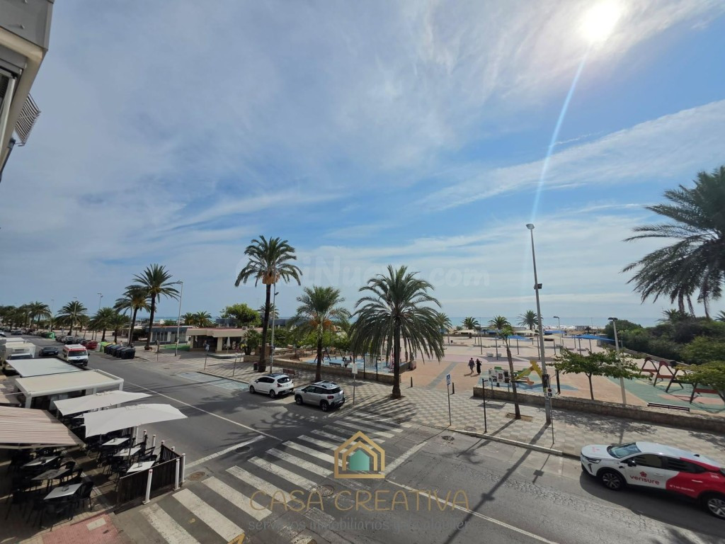 PISO EN VENTA EN PUERTO DE SAGUNTO – PRIMERA LÍNEA DE PLAYA,