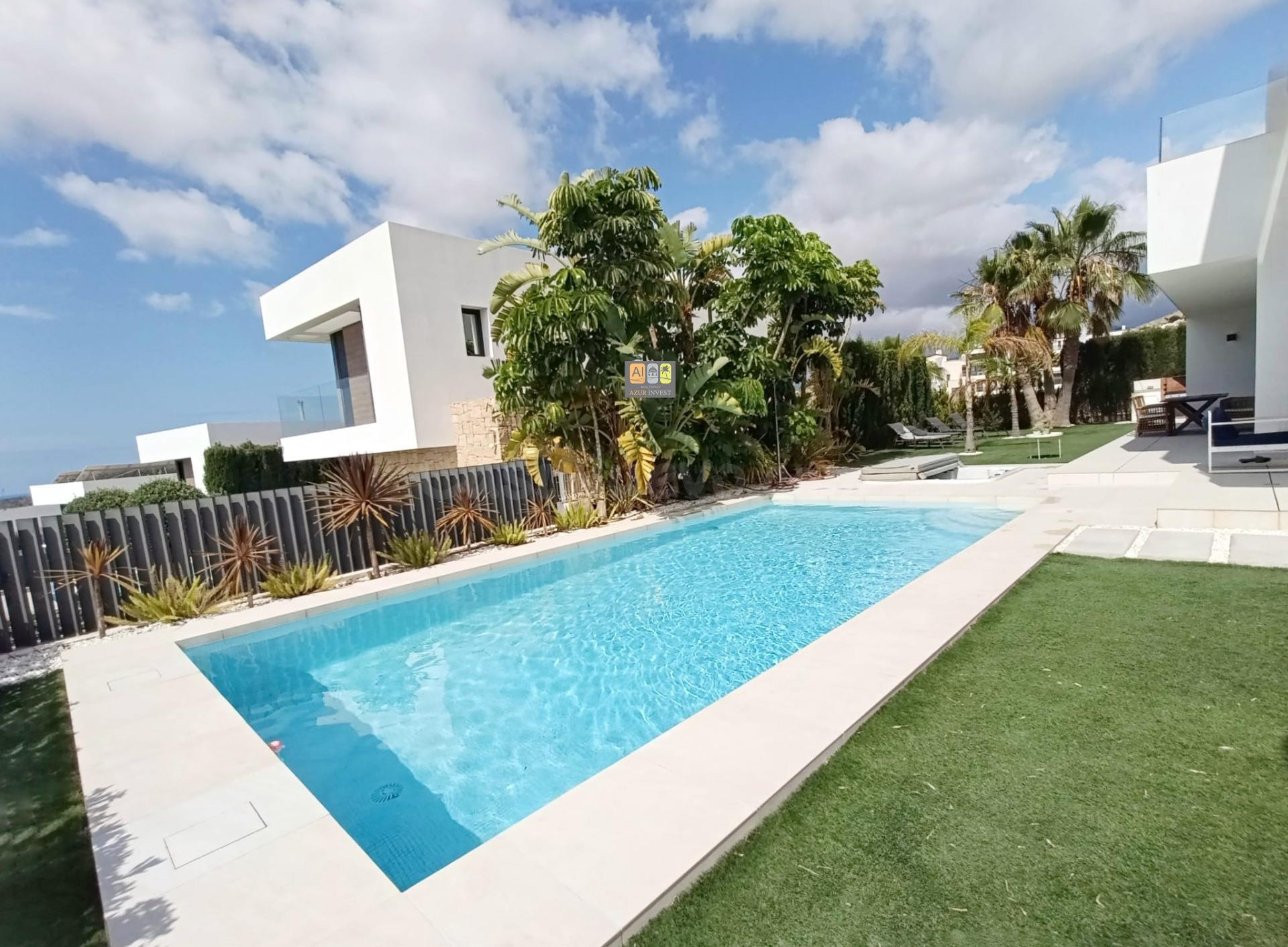 Villa de Lujo Moderna en Sierra Cortina, Finestrat