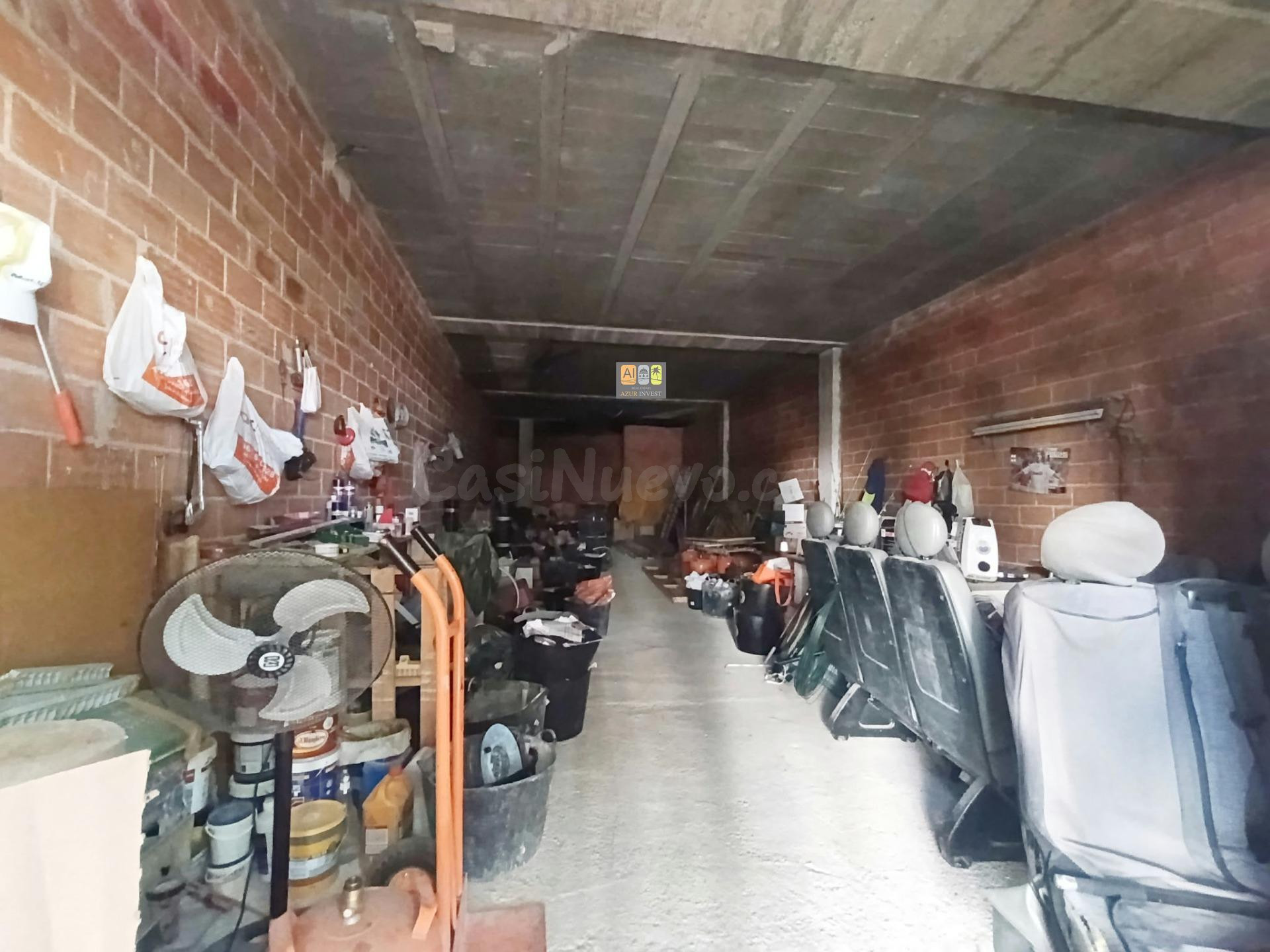 Se Vende Amplio Local con Gran Potencial en Altea