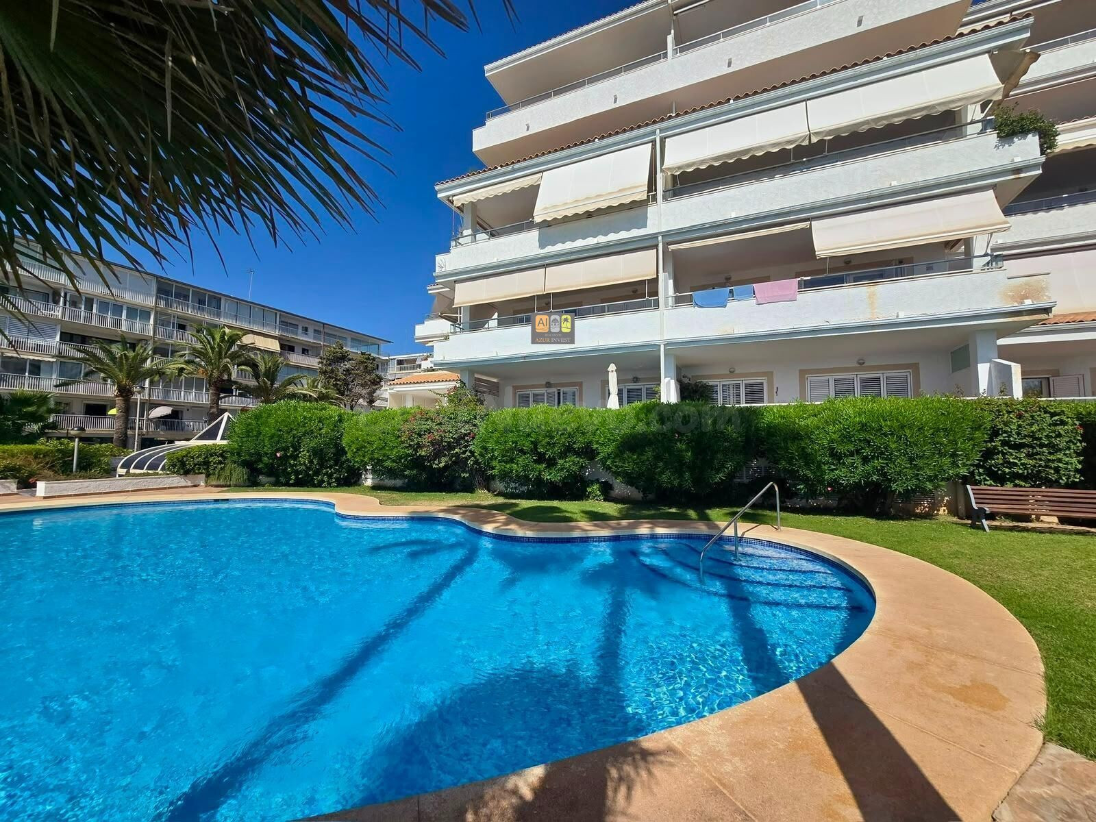 EXCLUSIVO PISO EN PRIMERA LÍNEA DE PLAYA (CAP NEGRET) - foto 2