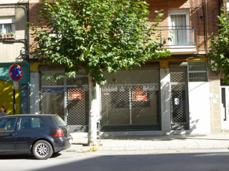 ALQUILER LOCAL ACONDICIONADO