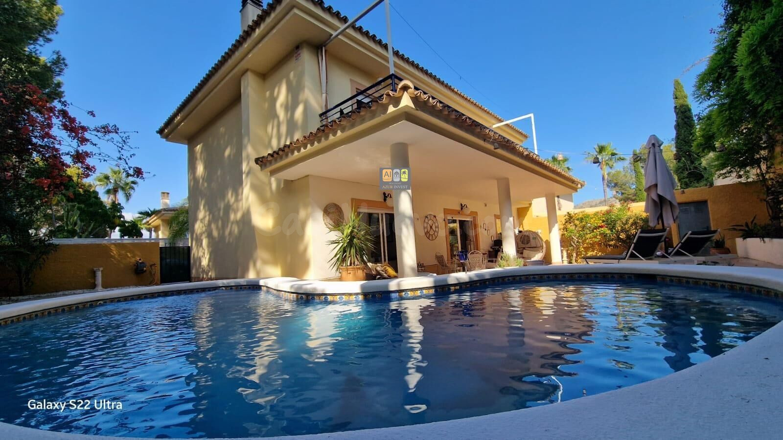 Chalet con piscina privada en Albir