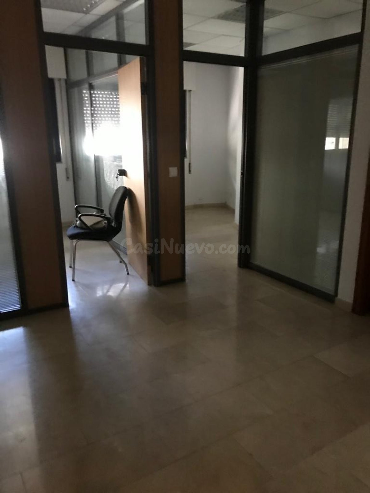 Alquiler oficina centro - foto 2