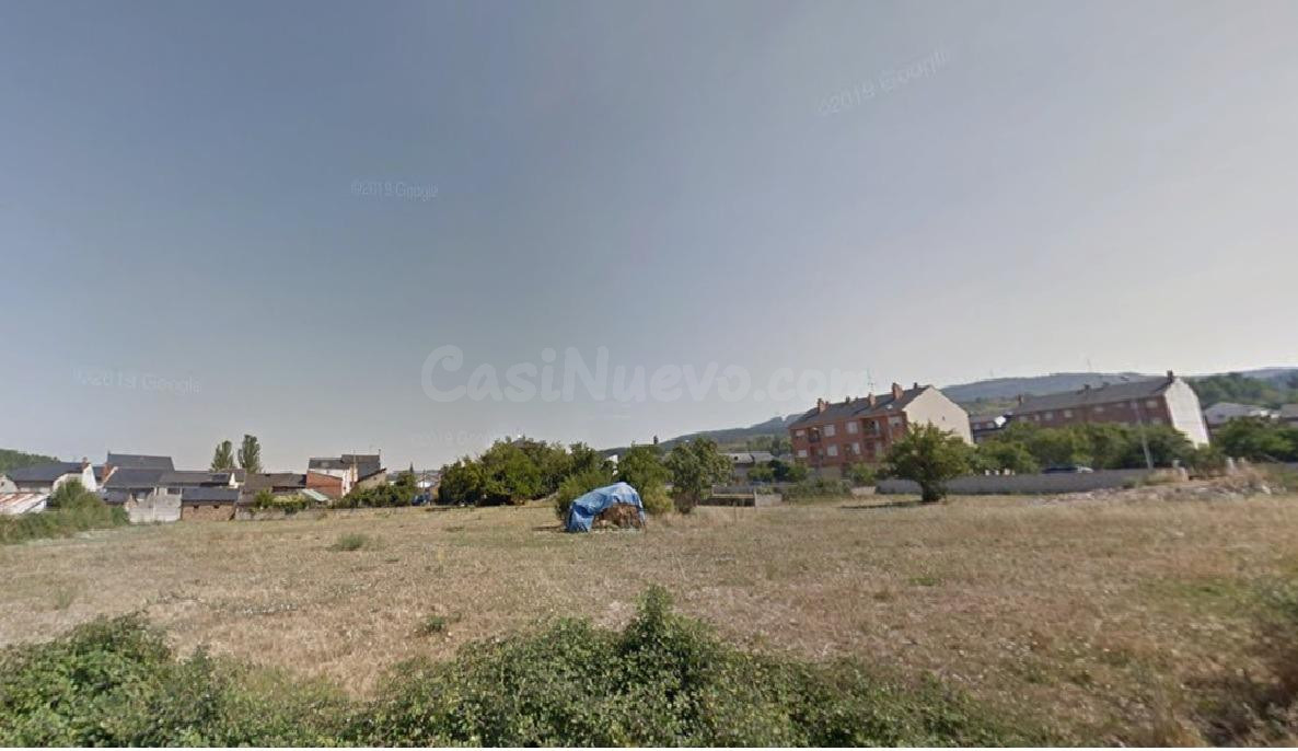 Oportunidad de Inversión en Cubillos del Sil: Terreno Urbano - foto 4