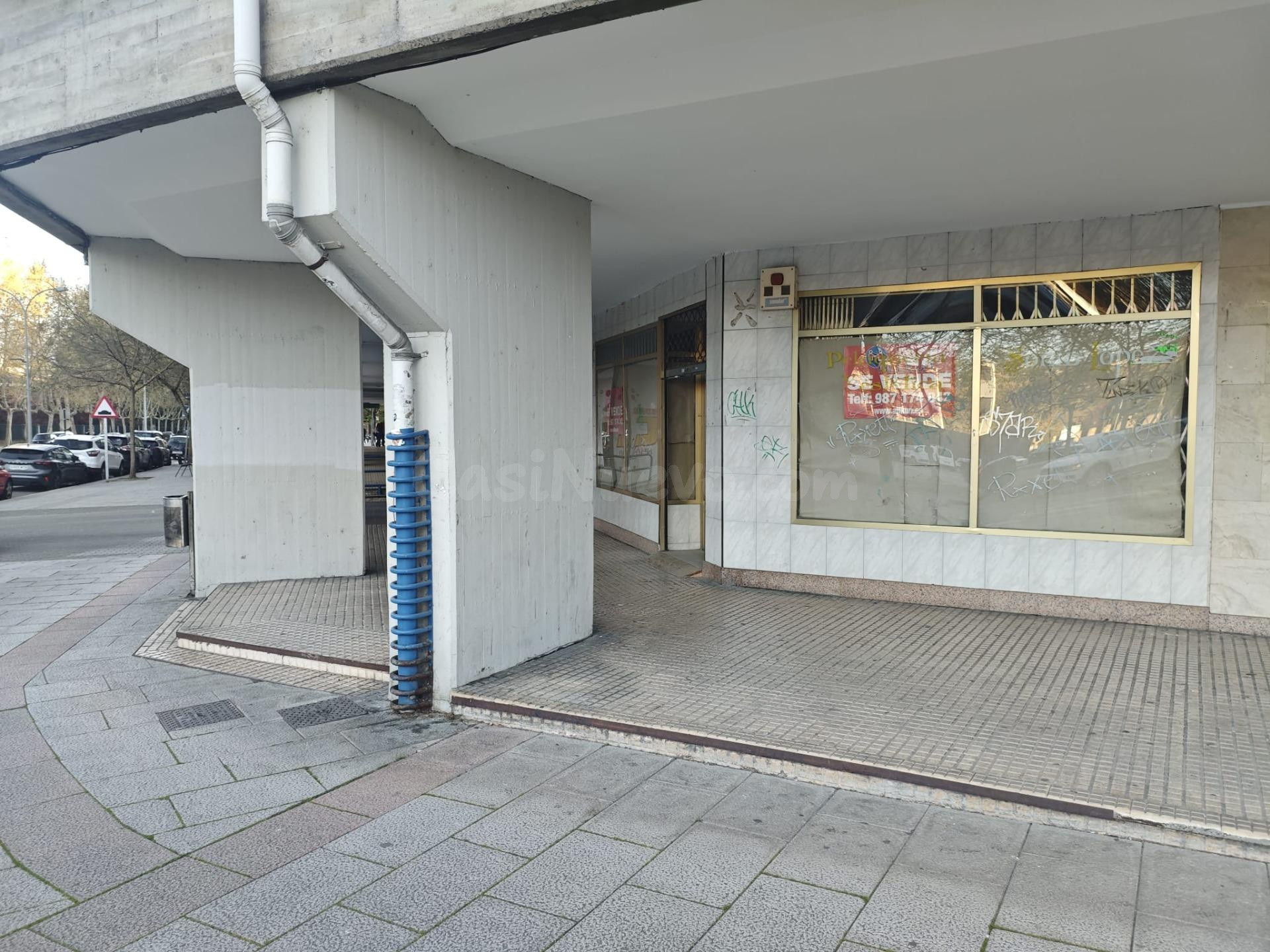 Local Comercial en Venta en Huertas del Sacramento - Ponferr - foto 3