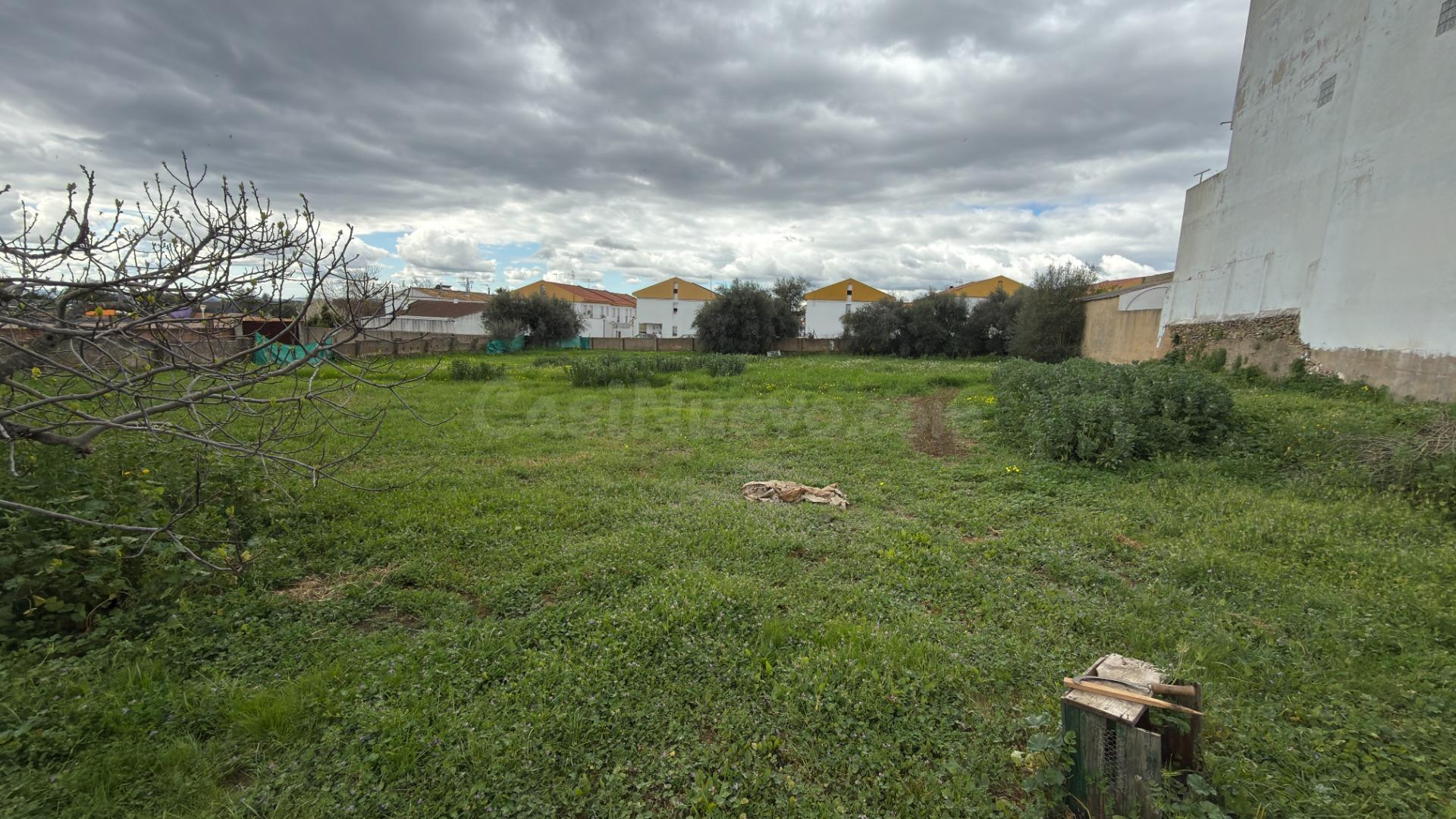 TERRENO URBANO INDUSTRIAL EN EL CERRO DE LA ANDÉVALO (HUELVA)