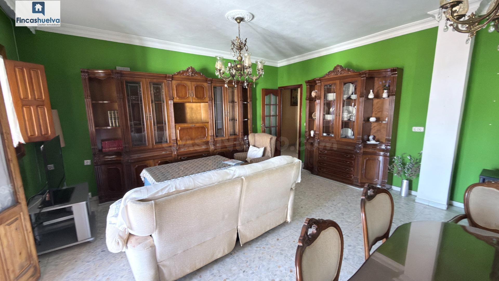 GRAN CASA EN VENTA EN PALOS DE LA FRONTERA - foto 3