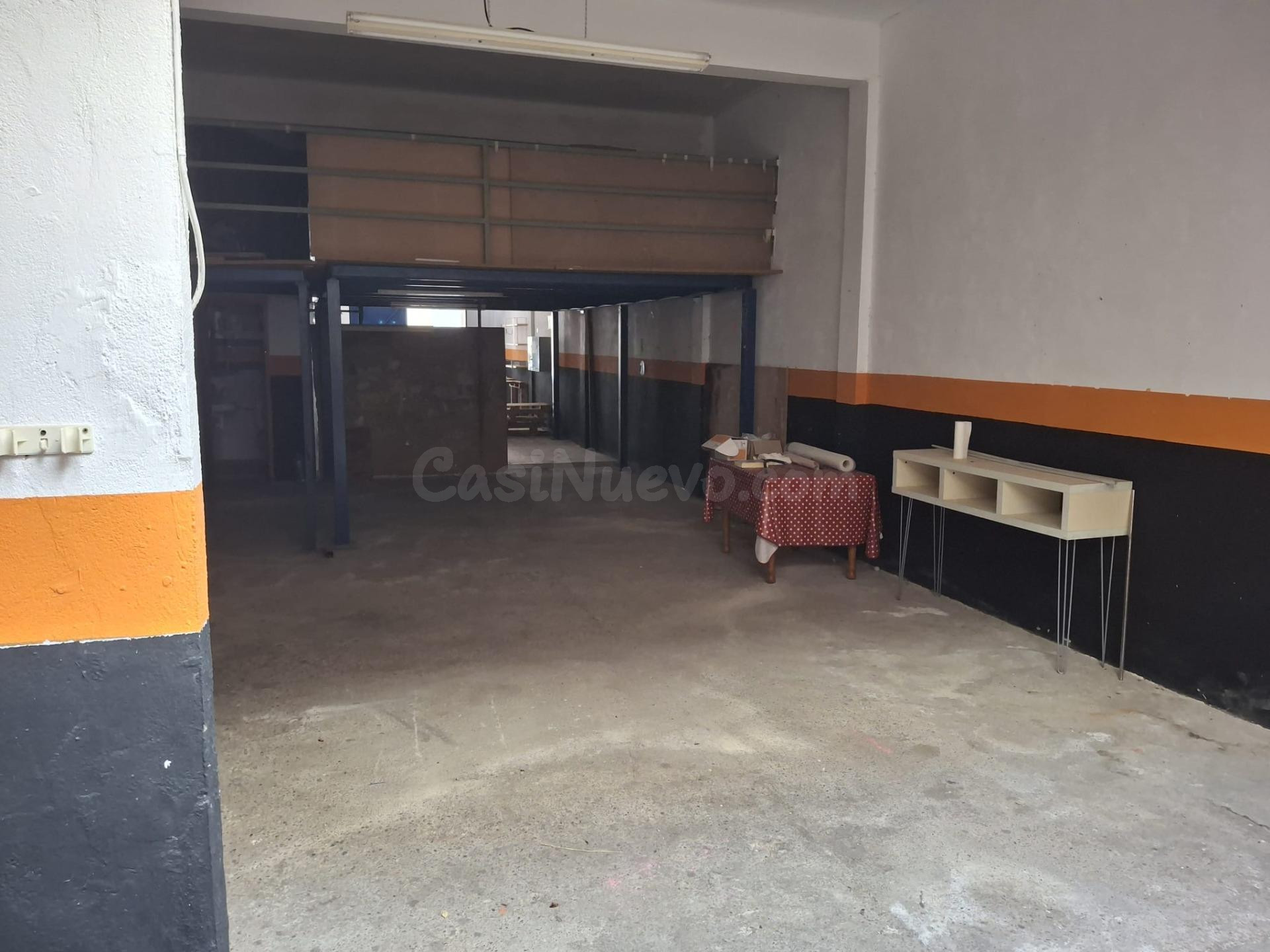 ¡Gran oportunidad en Almazora! Local/Almacén de 109m2 con altillo - foto 4