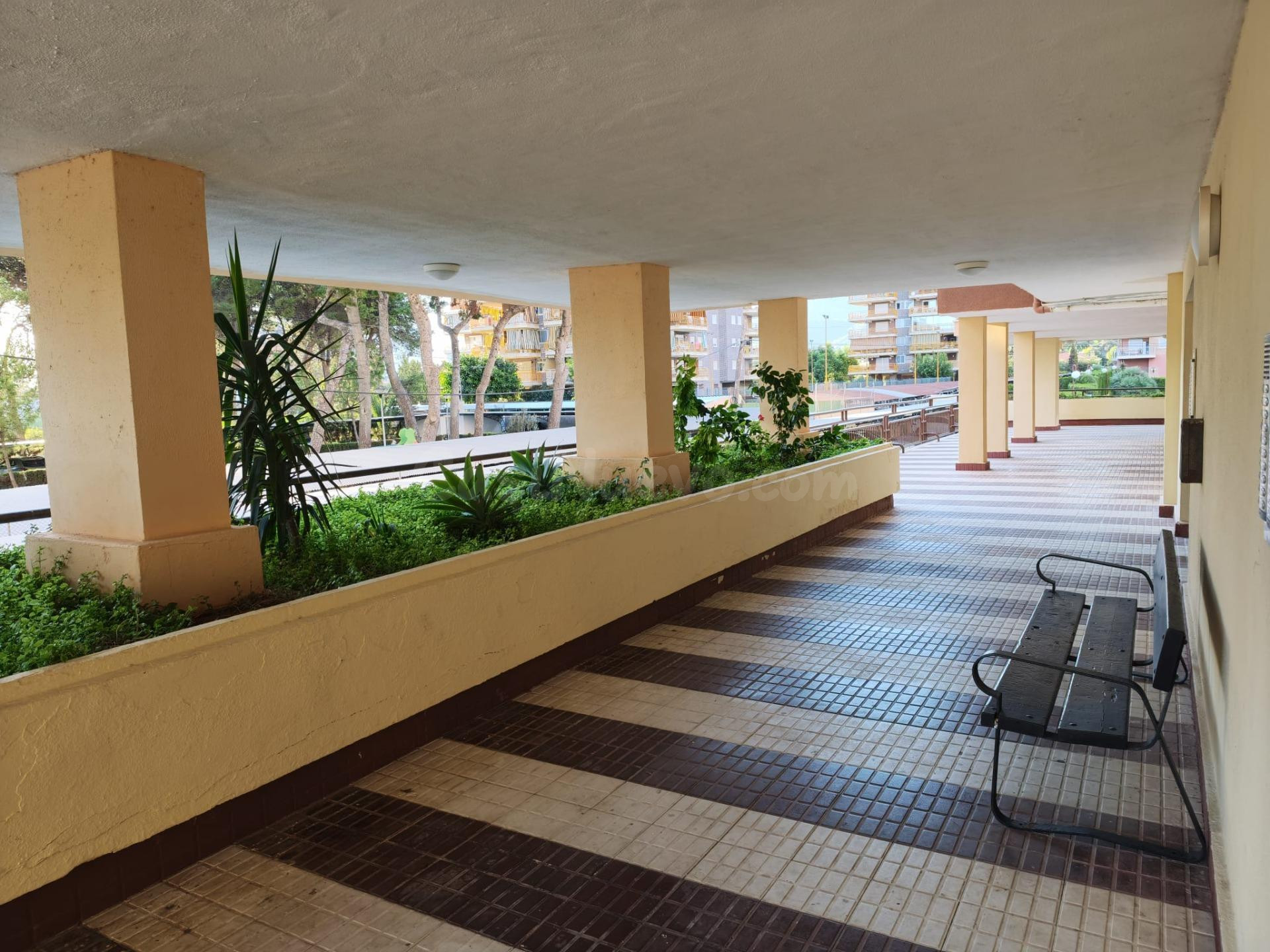 ¡ Espectacular apartamento en Benicasim ! - foto 3