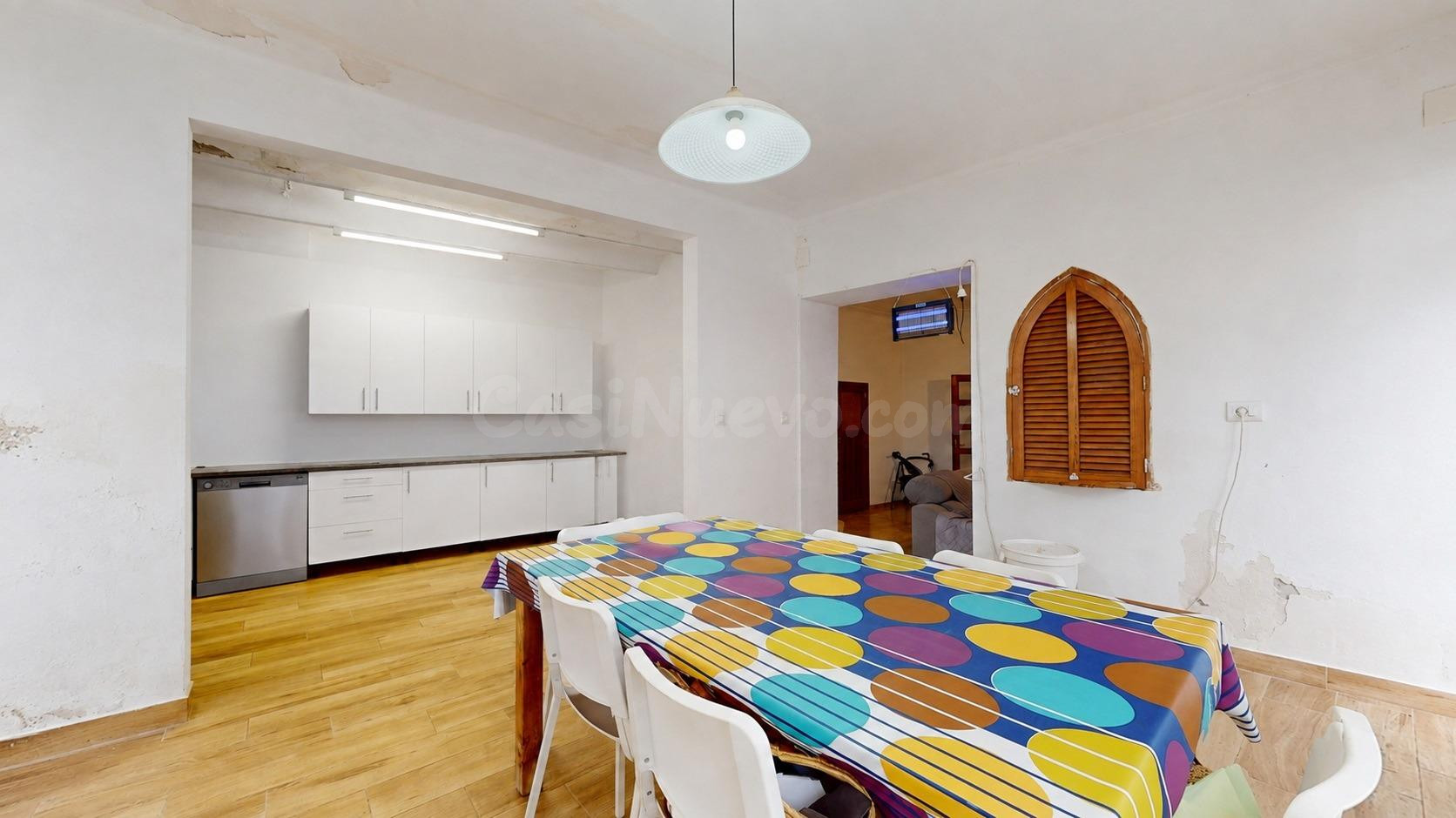 Espaciosa casa de pueblo con terraza y gran garaje en Porrer - foto 3