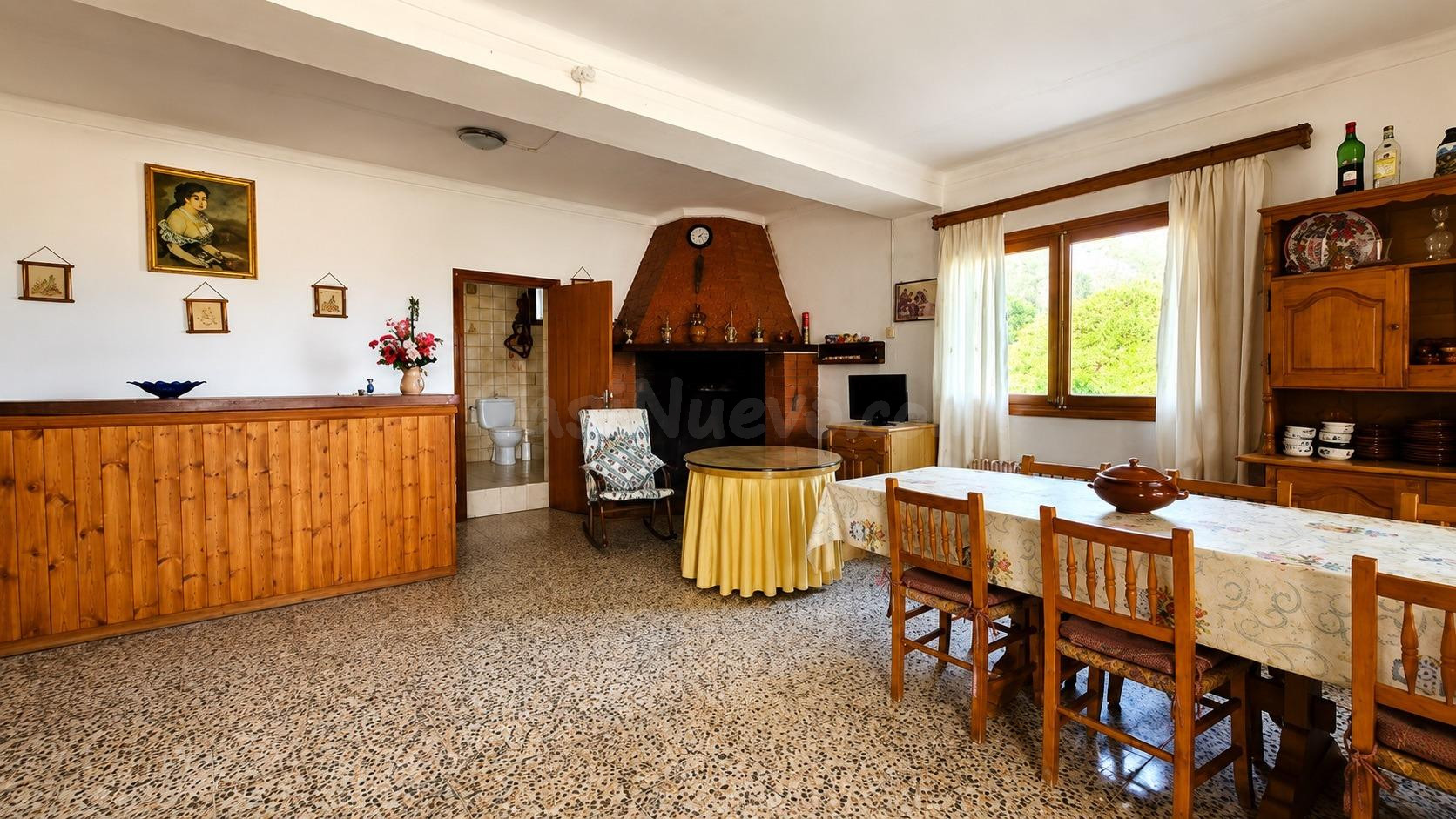 Finca rústica con casa y amplia parcela en Algaida - foto 5