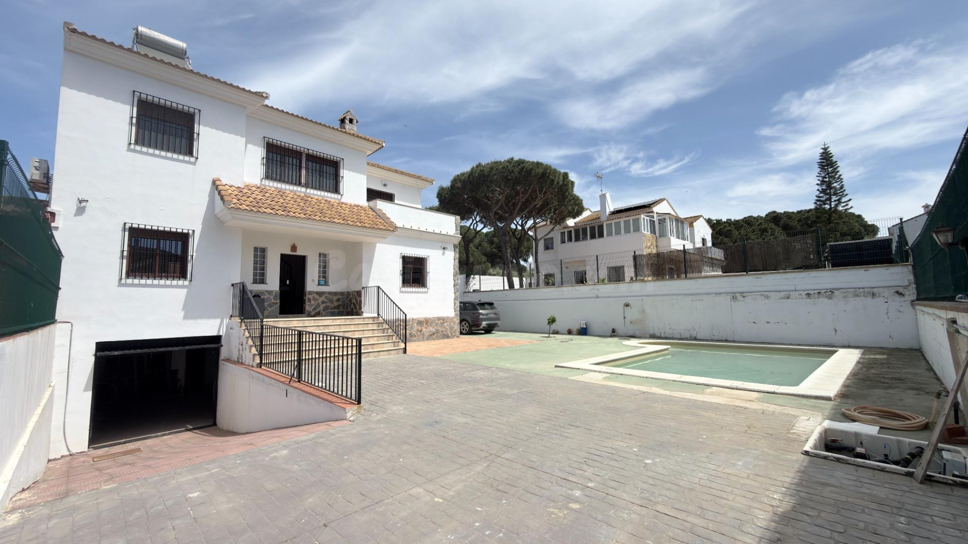 CHALET PAREADO EN VENTA EN EL VIGÍA (MAZAGÓN - HUELVA) - foto 2