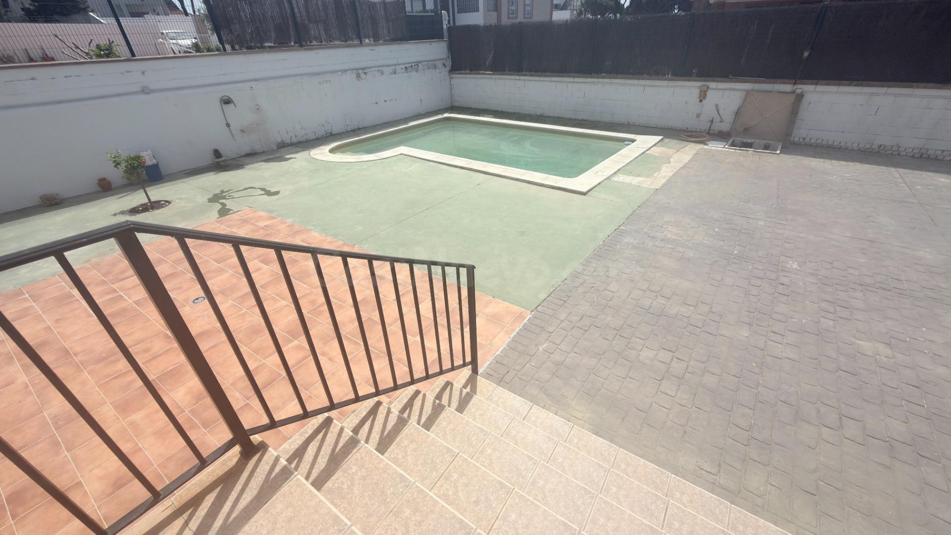 CHALET PAREADO EN VENTA EN EL VIGÍA (MAZAGÓN - HUELVA) - foto 5