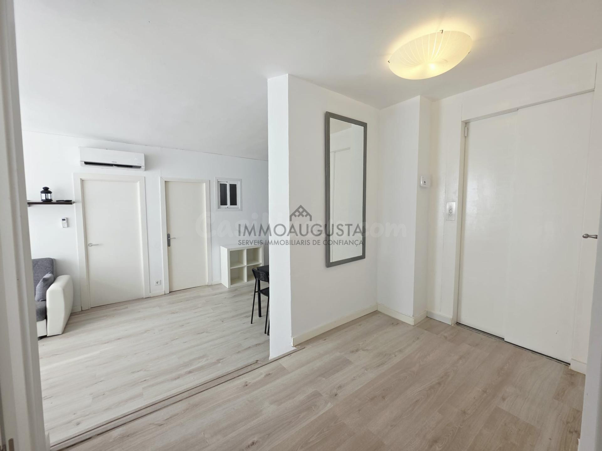 Magnifica vivienda reformada en Badalona - foto 2