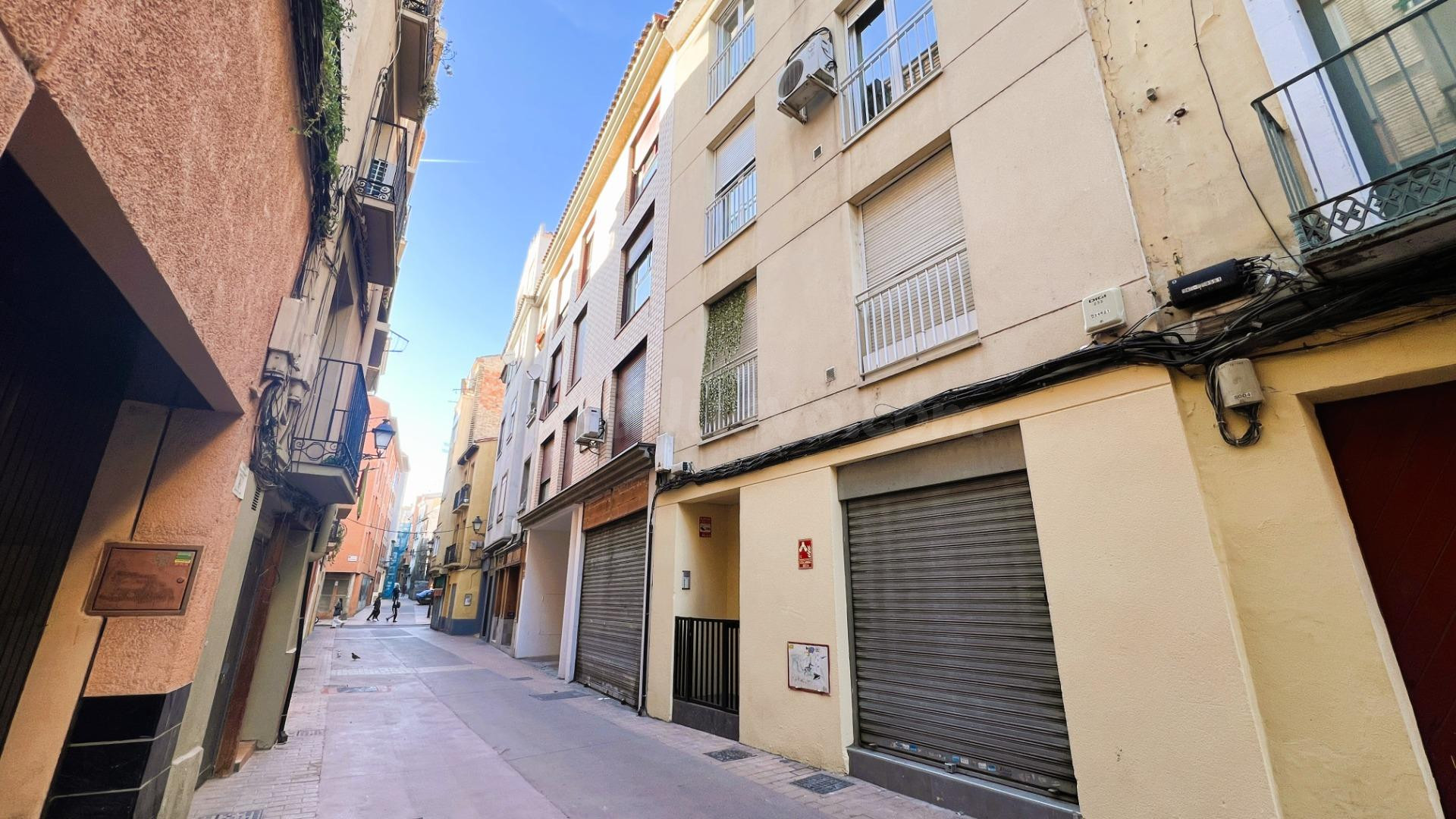 LOCAL con SÓTANO en VENTA en ZARAGOZA - SAN PABLO - C/ BOGGI - foto 3