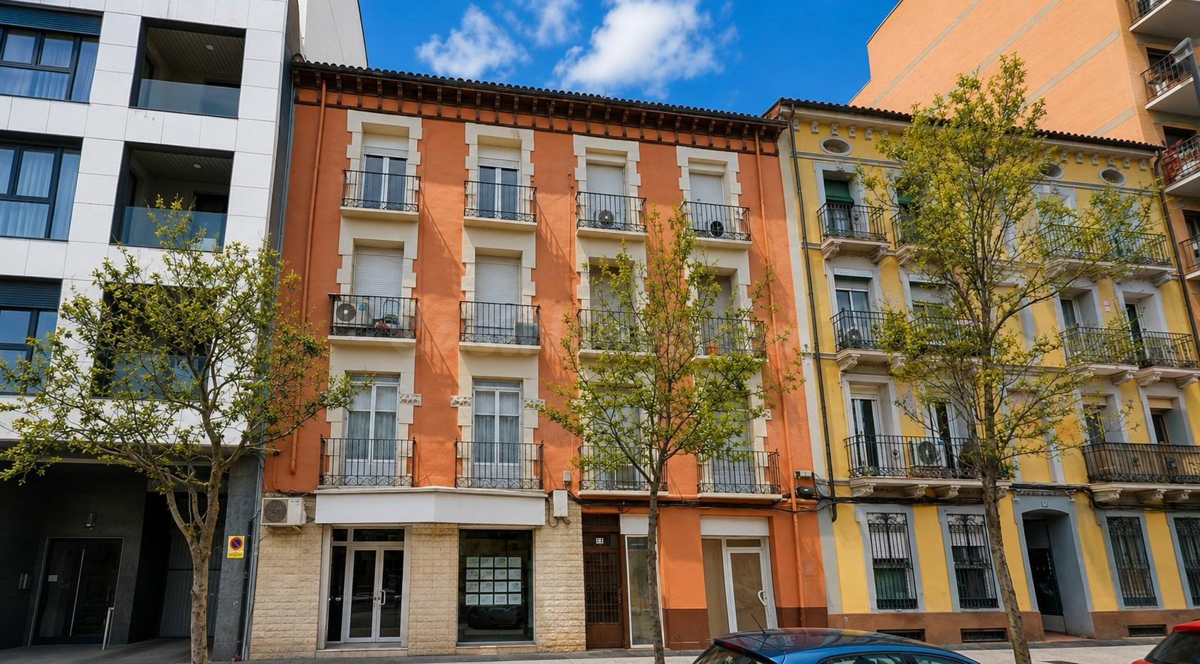 PISO en VENTA en ZARAGOZA - BARRIO JESUS - Avenida Cataluña 