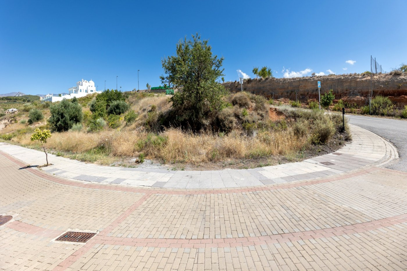 Venta de solar urbano en La Zubia (Zona Altos de La Zubia) - foto 5