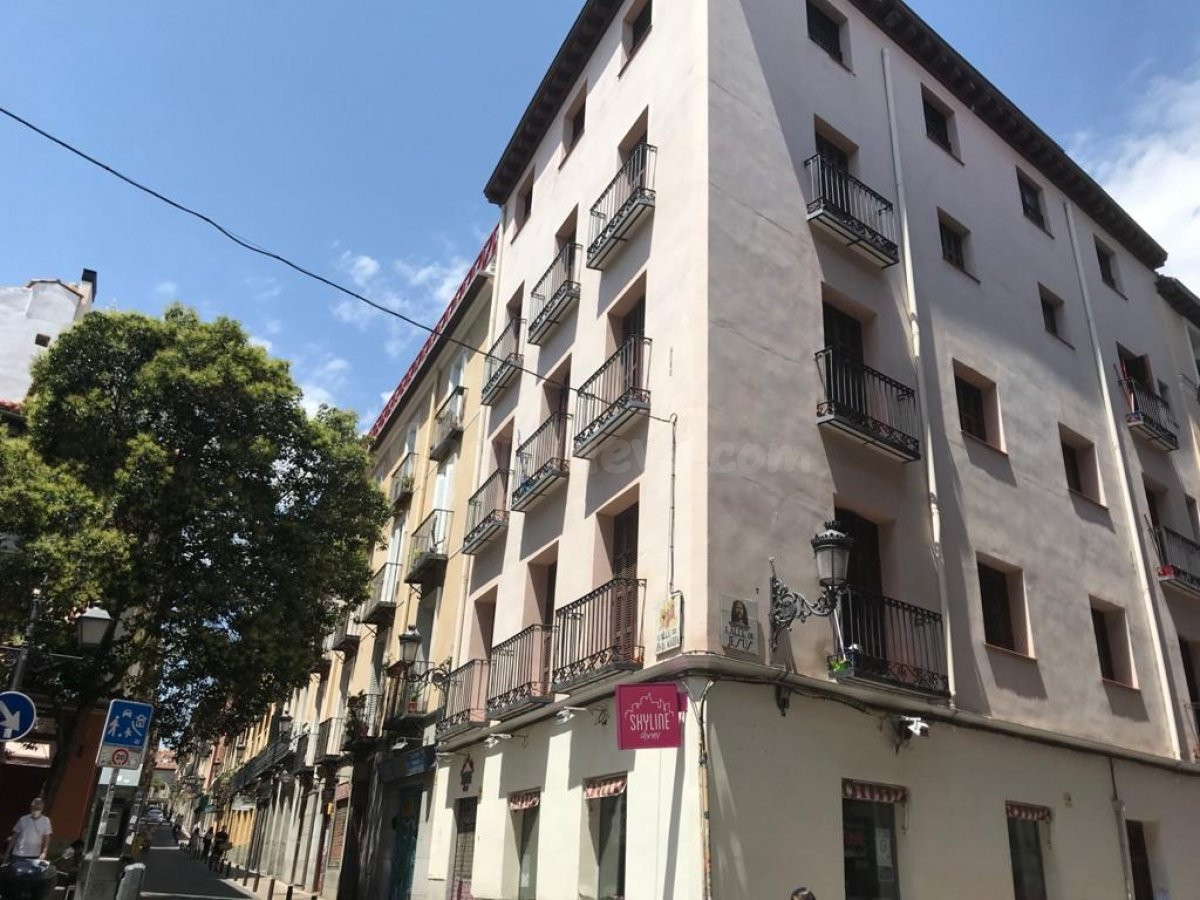 PISO EN ALQUILER EN BARRIO DE CORTES, EN PLENO CENTRO DE MADRID