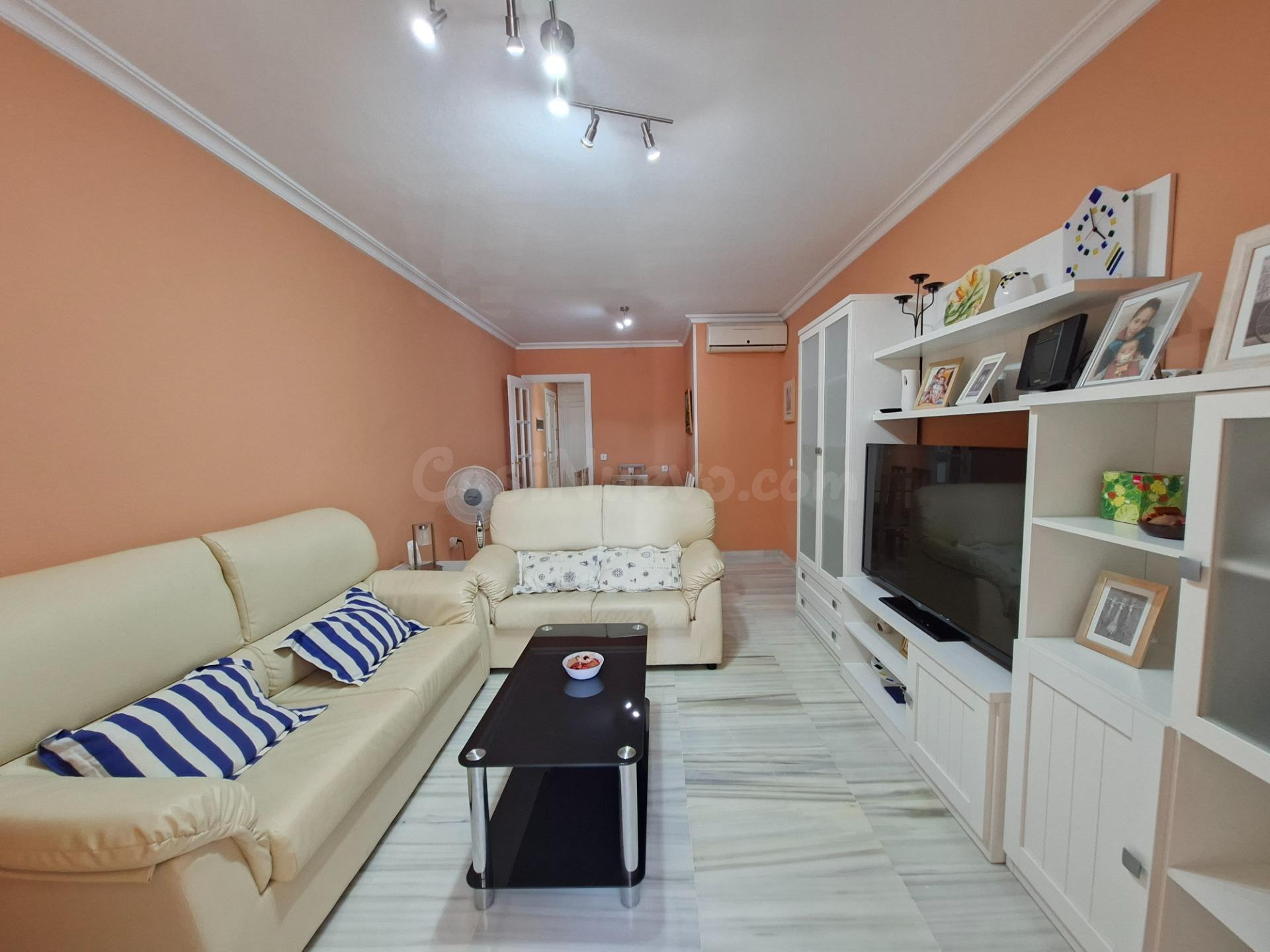Piso en Alquiler para Temporada Escolar en Aguadulce Sur, Al - foto 3