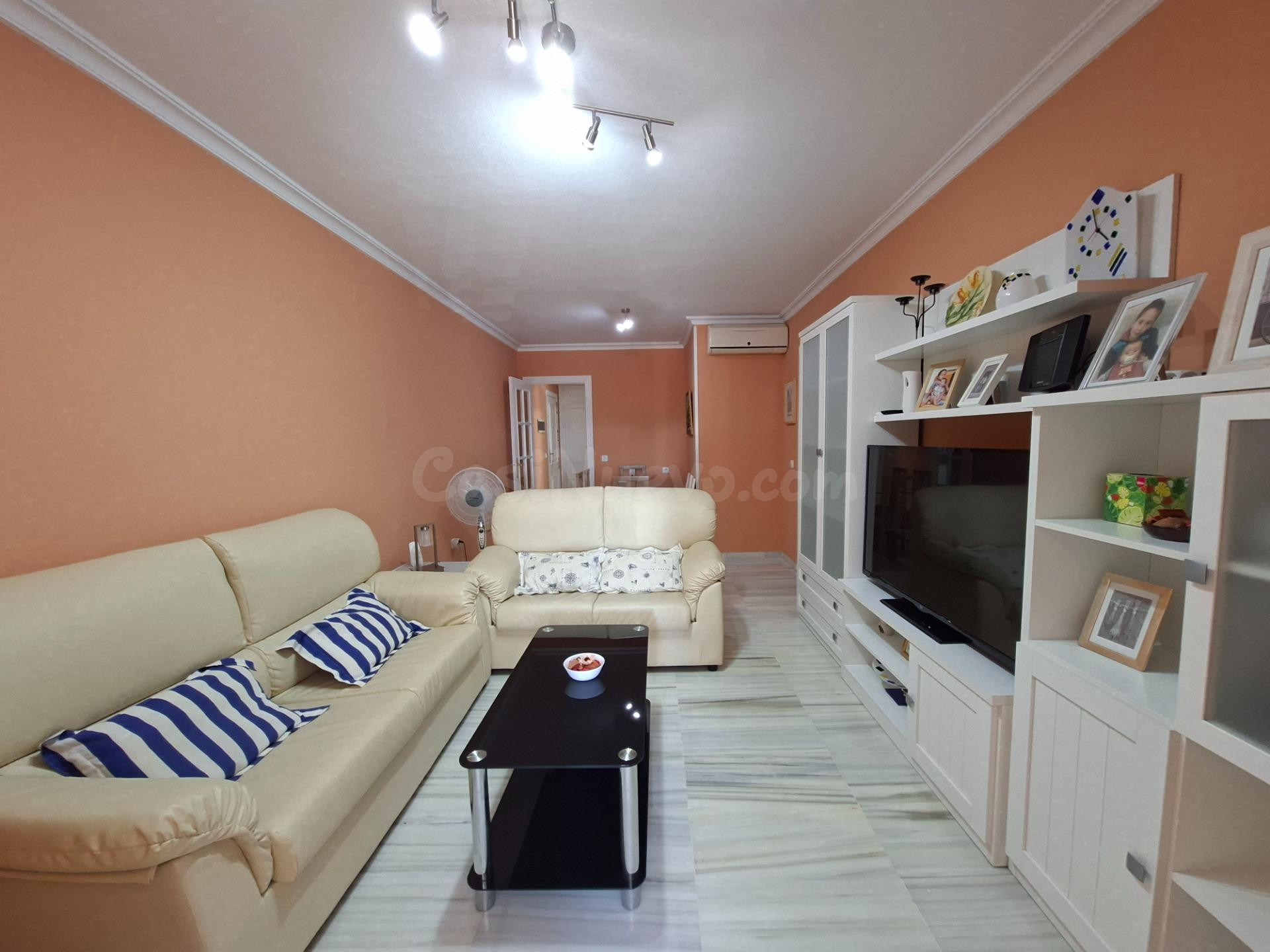 Piso en Alquiler para Temporada Escolar en Aguadulce Sur, Al - foto 4