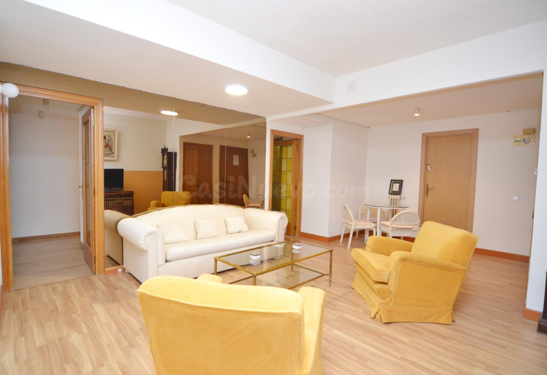 HABITACIÓN EN CHAMBERÍ - foto 2