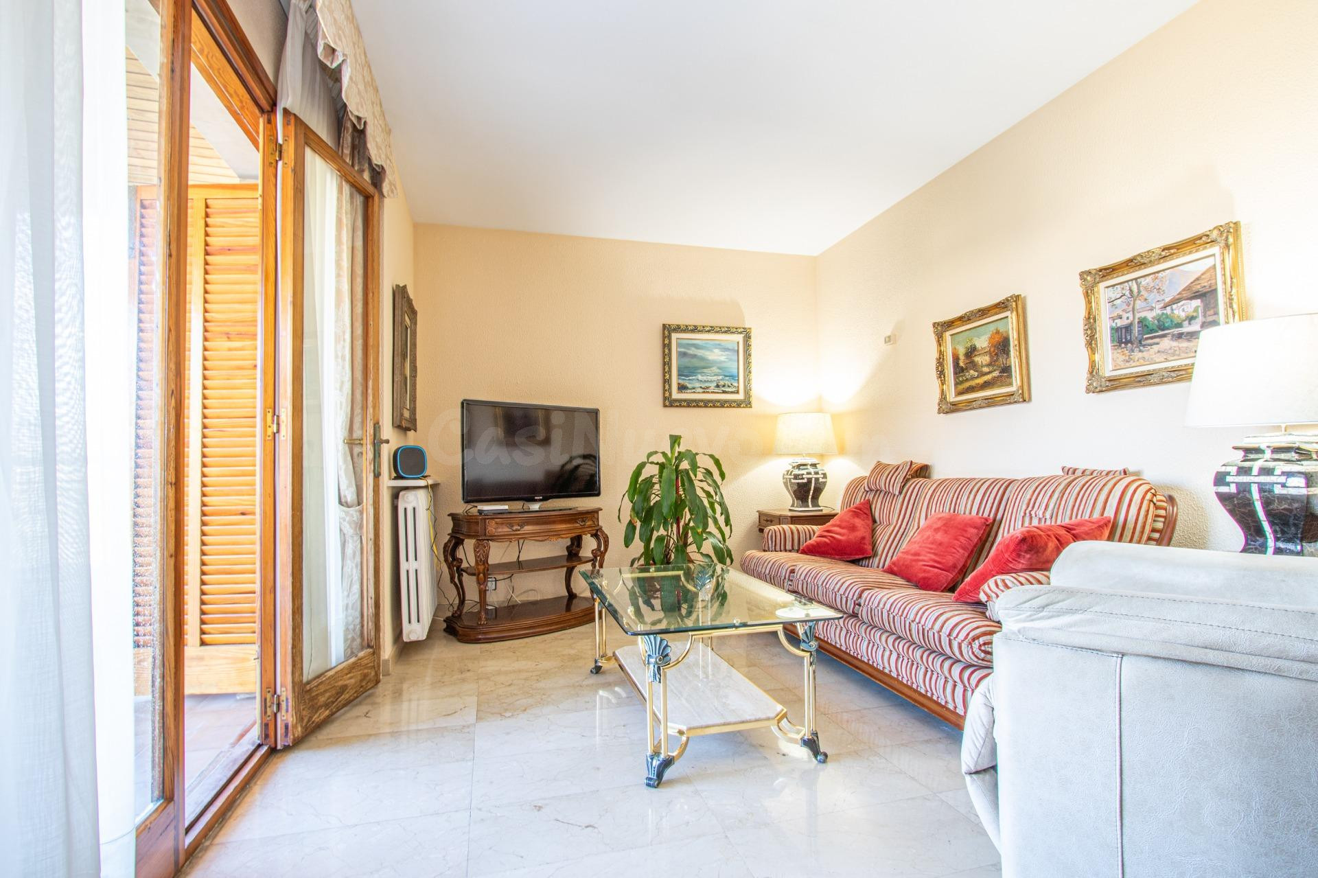 Espectacular piso de 172,5 m2 gran terraza y parking doble e - foto 3