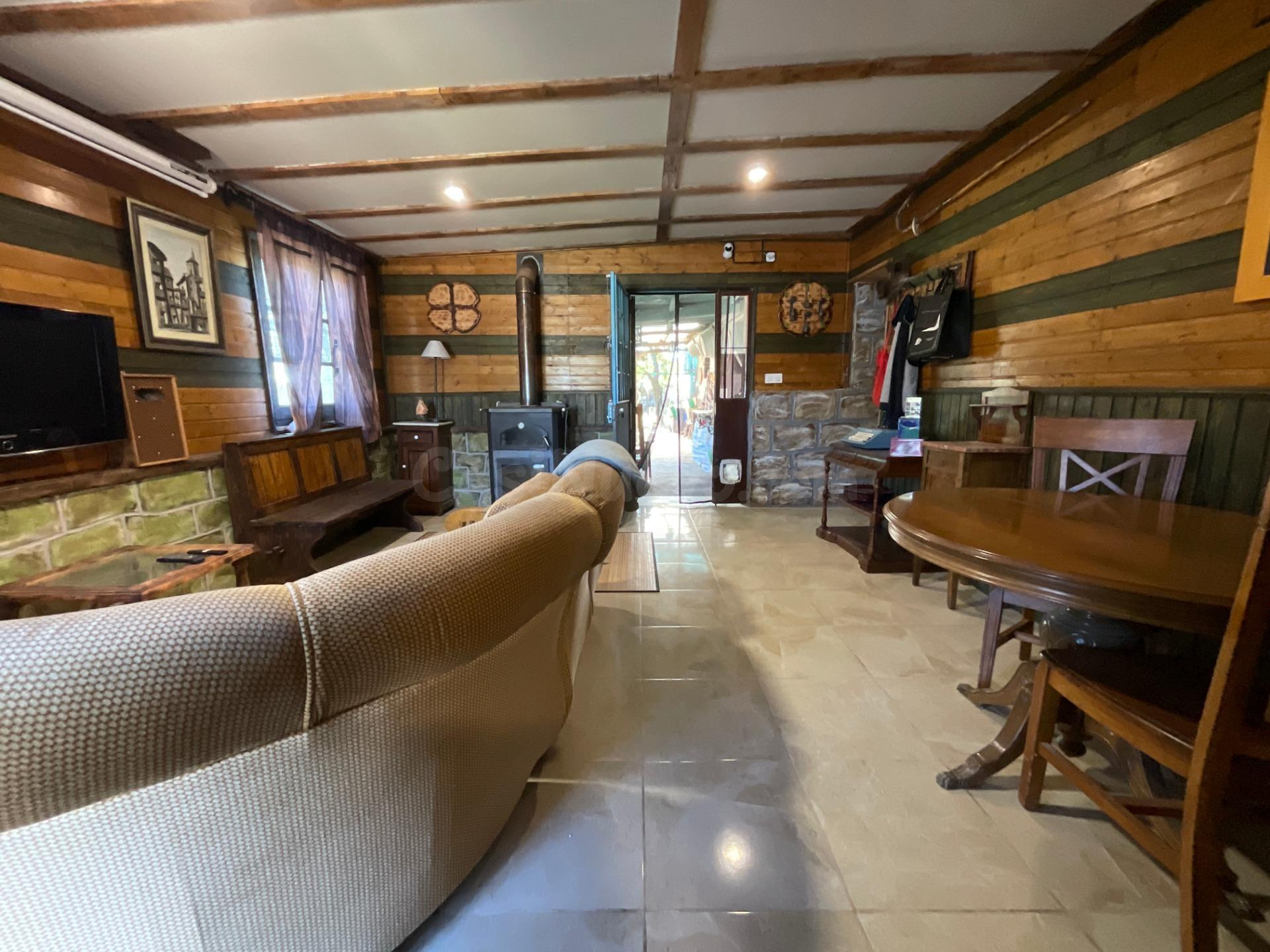 FINCA RUSTICA 8000 M2 CON CASA Y GARAJE - foto 5