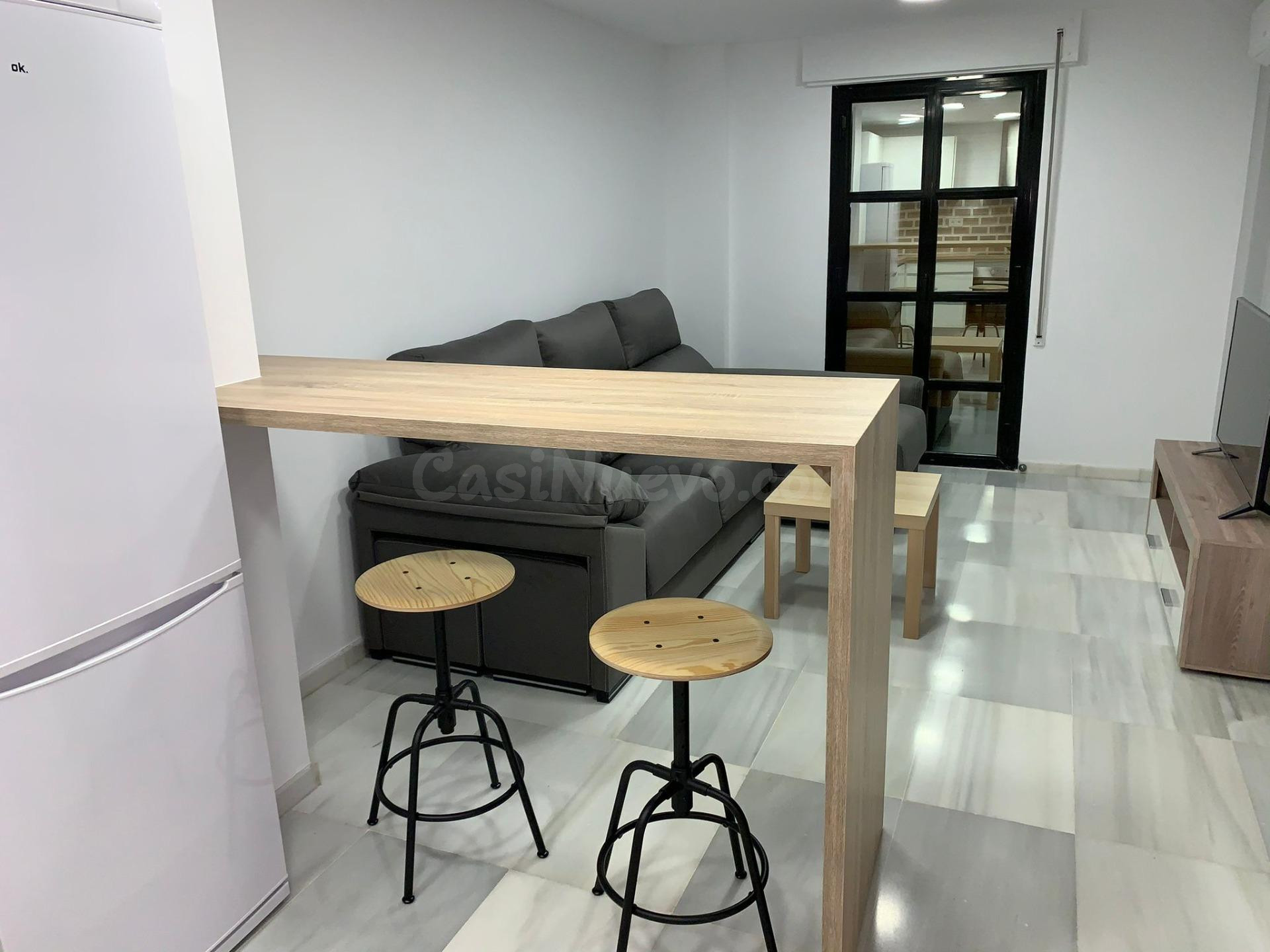 ✨ ¡APARTAMENTO DE LUJO EN PLENO CENTRO DE ALMERÍA! ️ - foto 4