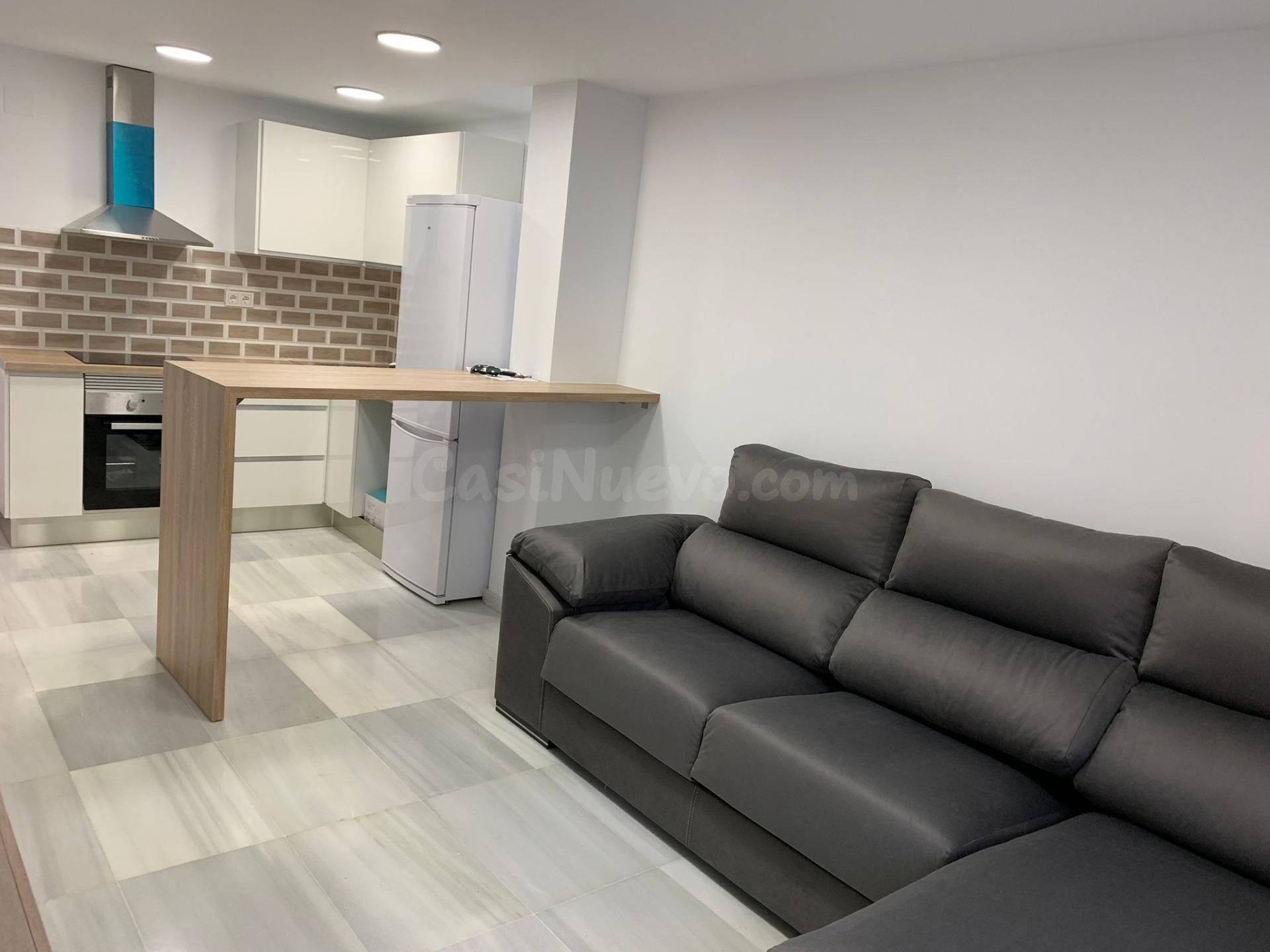 ✨ ¡APARTAMENTO DE LUJO EN PLENO CENTRO DE ALMERÍA! ️ - foto 5