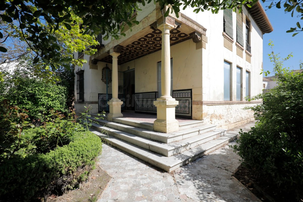 ¡Atención inversores! Casa Señorial en centro Alhendín con S - foto 2